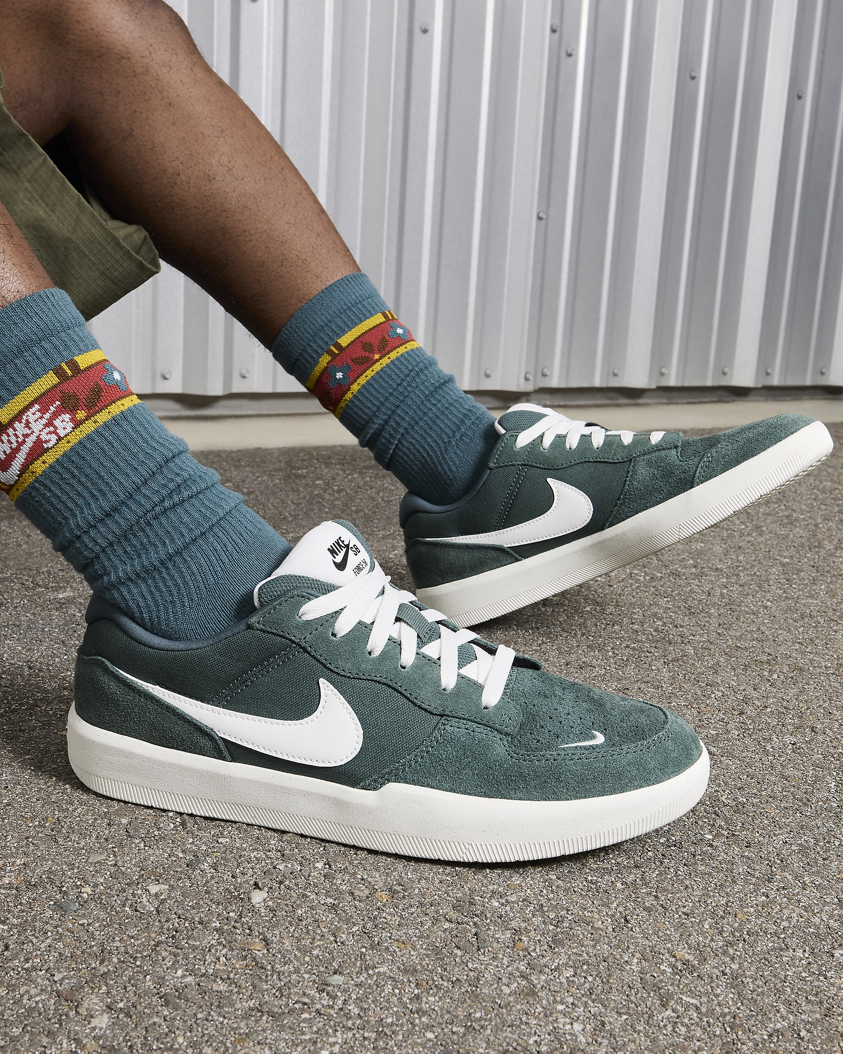 Skateboardsko Nike SB Force 58 - Vintage Green/Vintage Green/Sail/Sail