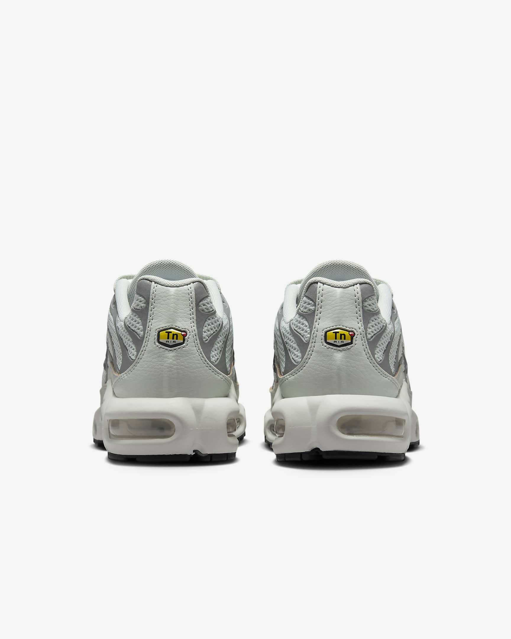 Nike Air Max Plus Women's Shoes - Light Silver/Chrome/Light Bone/Black