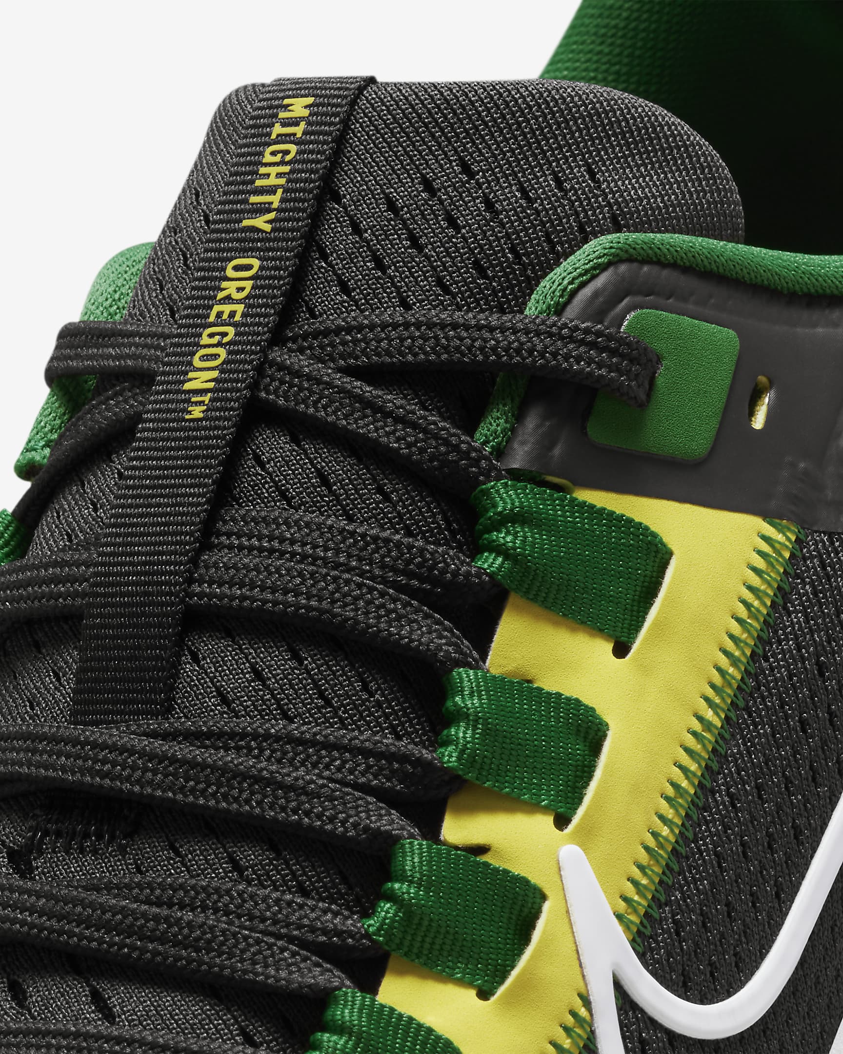 Nike College Pegasus 38 (Oregon) Running Shoes. Nike.com