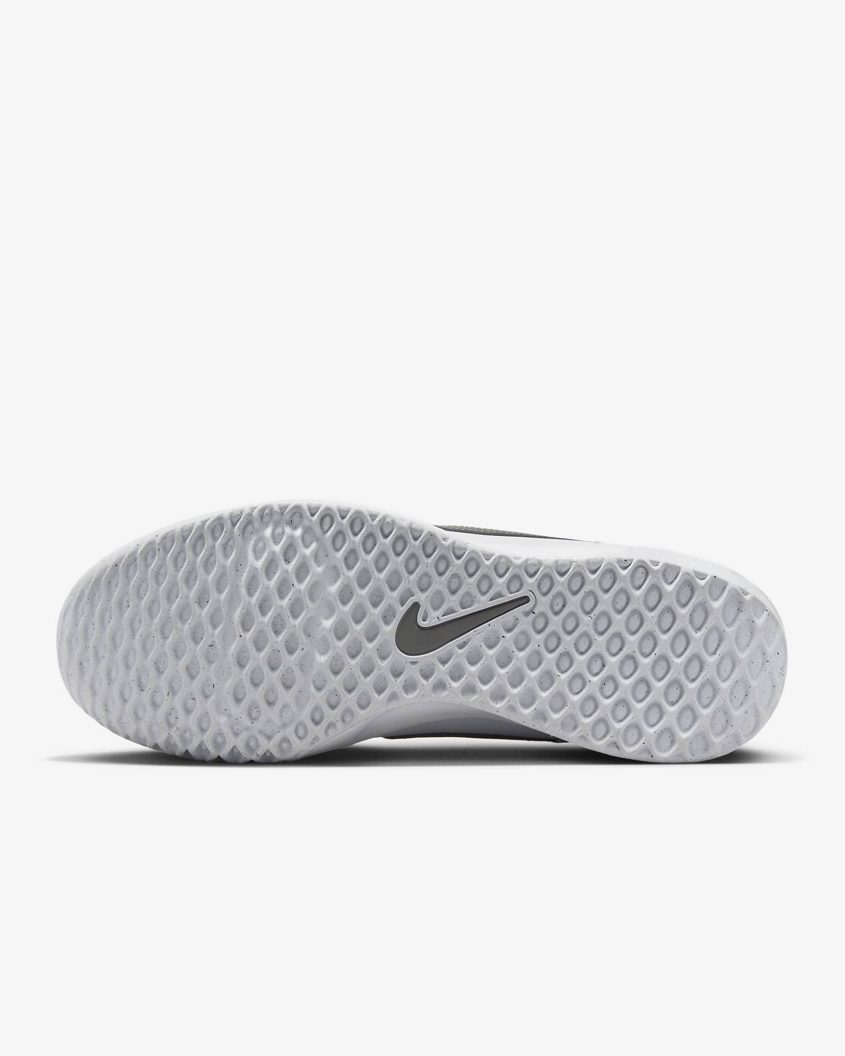 NikeCourt Air Zoom Lite 3 Women's Tennis Shoes. Nike IE