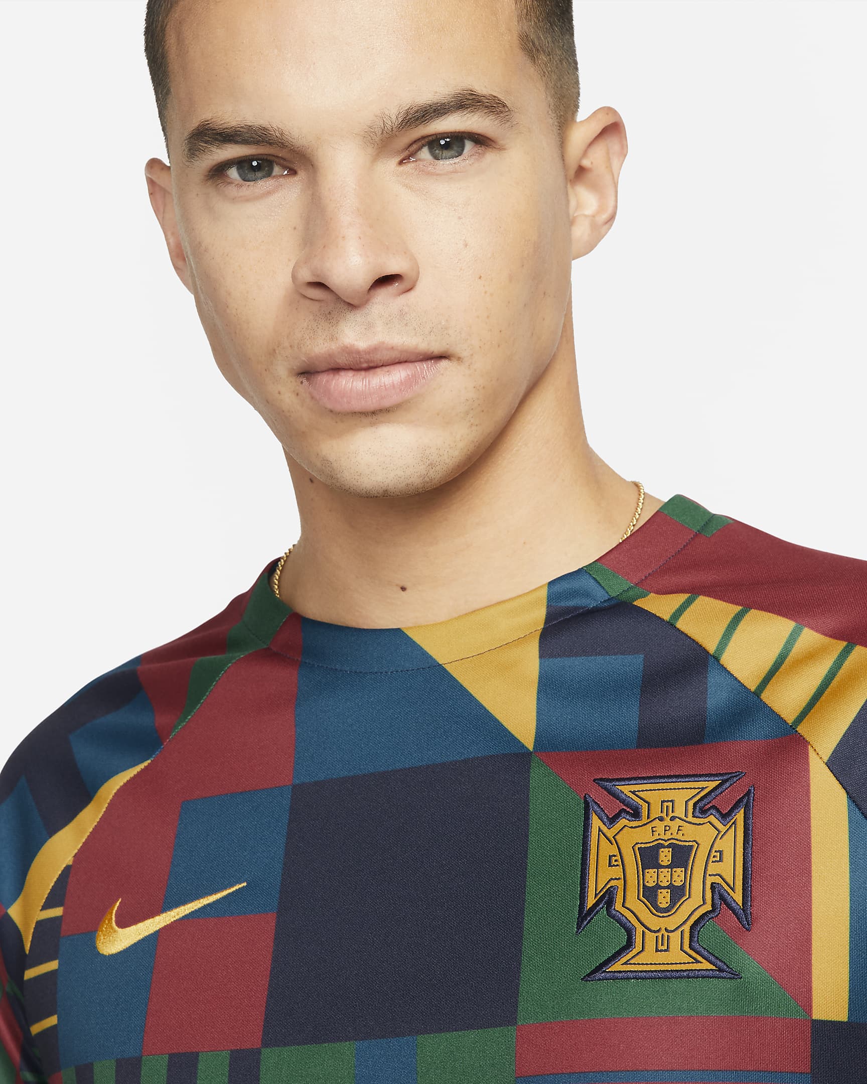 Portugal Men's Nike Dri-FIT Pre-Match Football Top. Nike HR