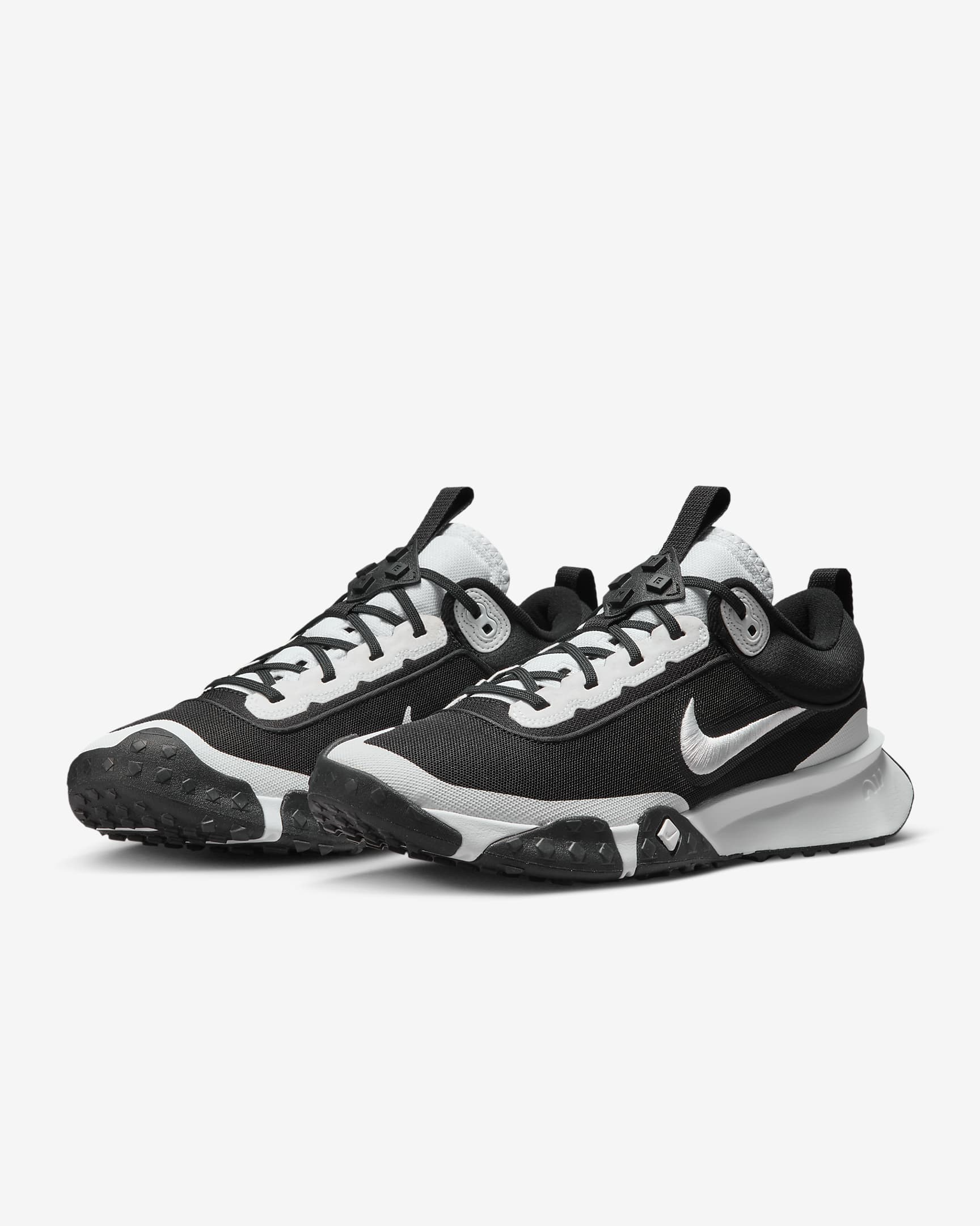 Nike Air Diamond Varsity Turf Men's Baseball Shoes.