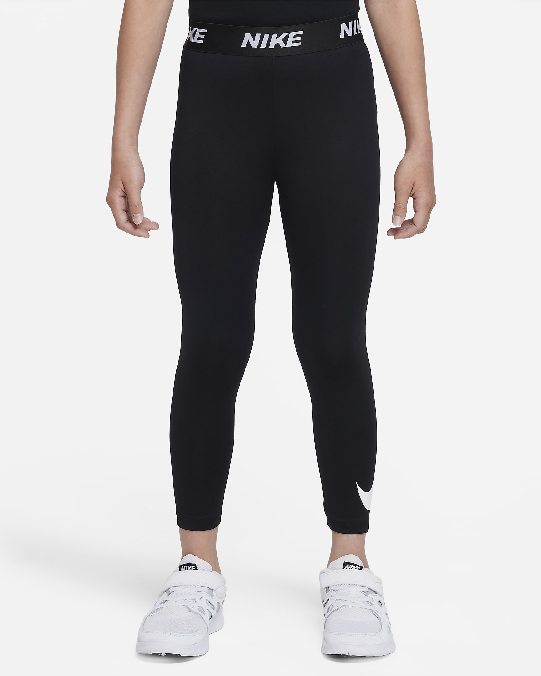 Nike Dri-FIT Essentials Swoosh-Leggings für jüngere Kinder - Schwarz