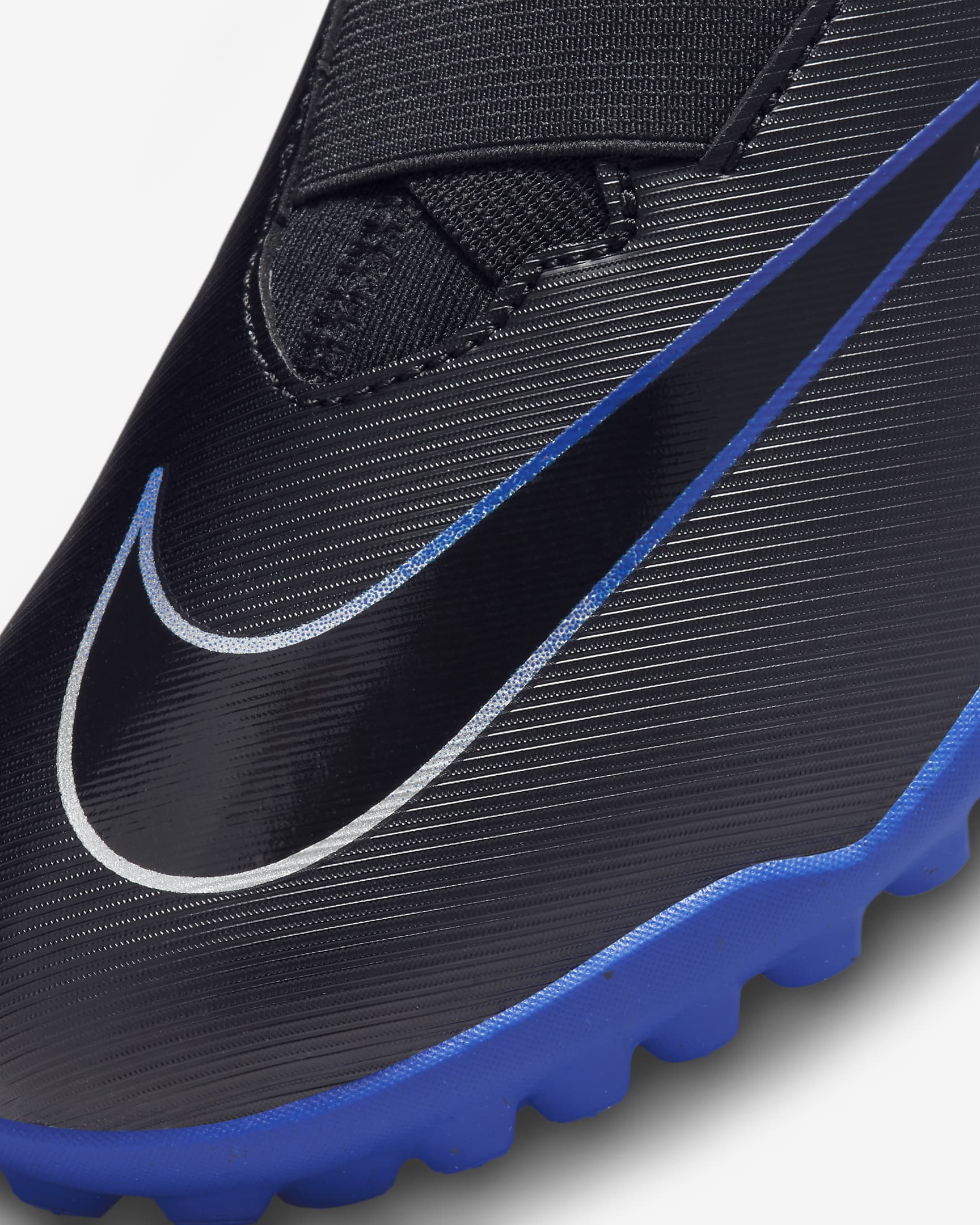 Nike Jr. Mercurial Vapor 15 Academy Little/Big Kids' Turf Low-Top ...