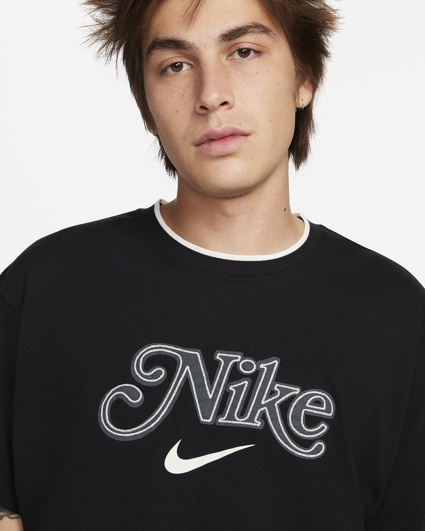 Nike Sportswear Men's TShirt. Nike IL