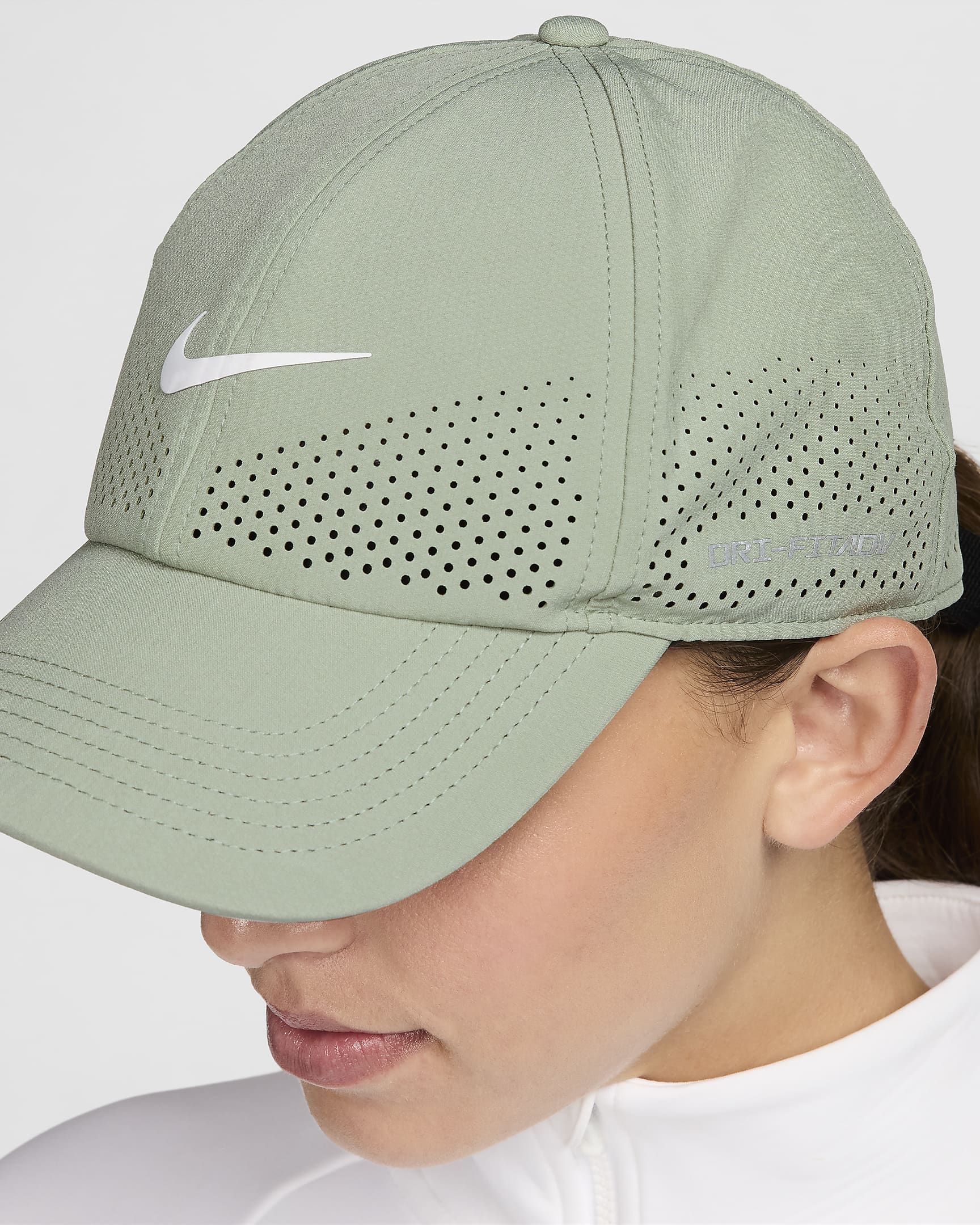 Nike Dri-FIT ADV Club Unstructured Swoosh Cap - Jade Horizon/White