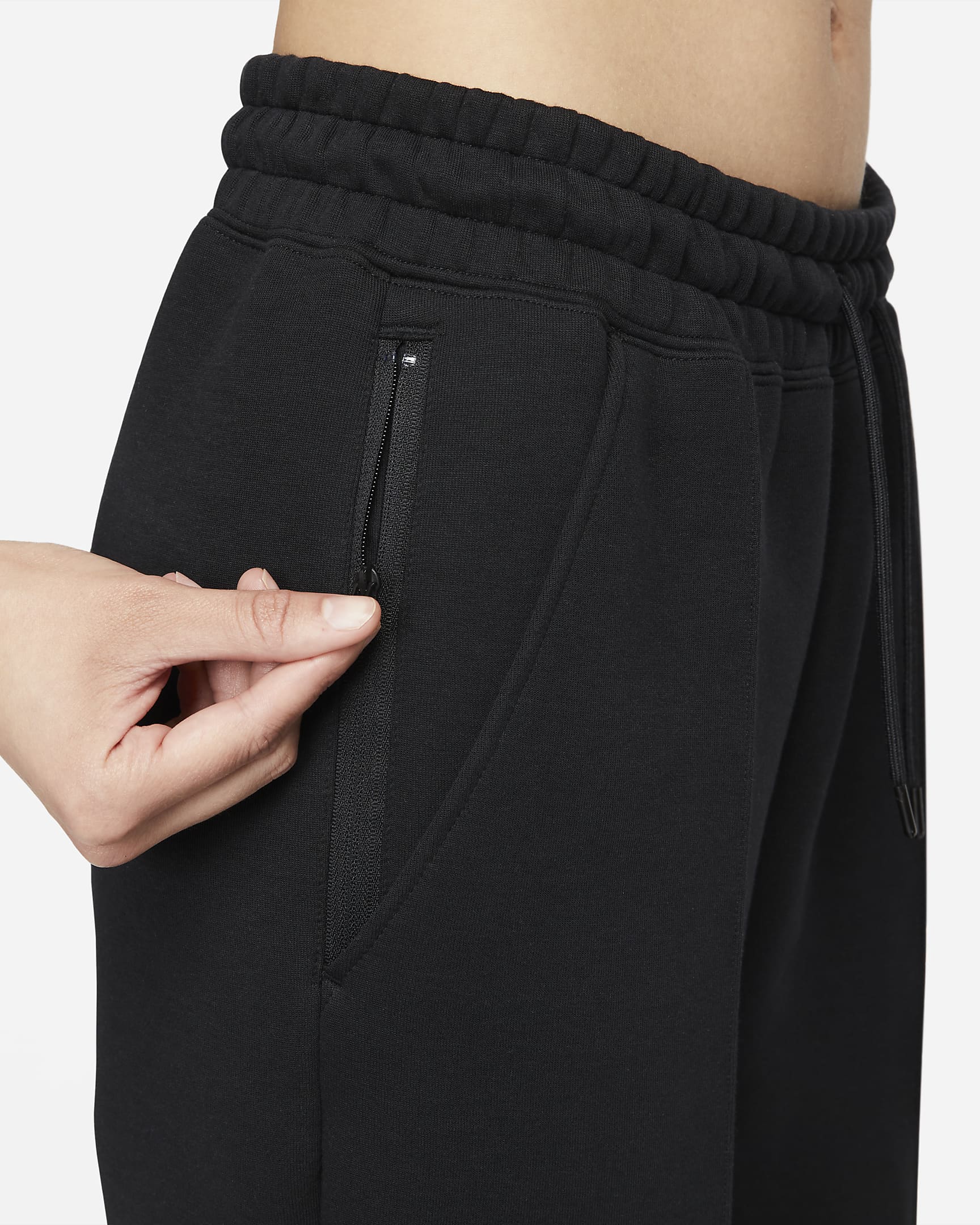 Nike Sportswear Tech Fleece Jogginghose mit mittelhohem Bund für Damen - Schwarz/Schwarz