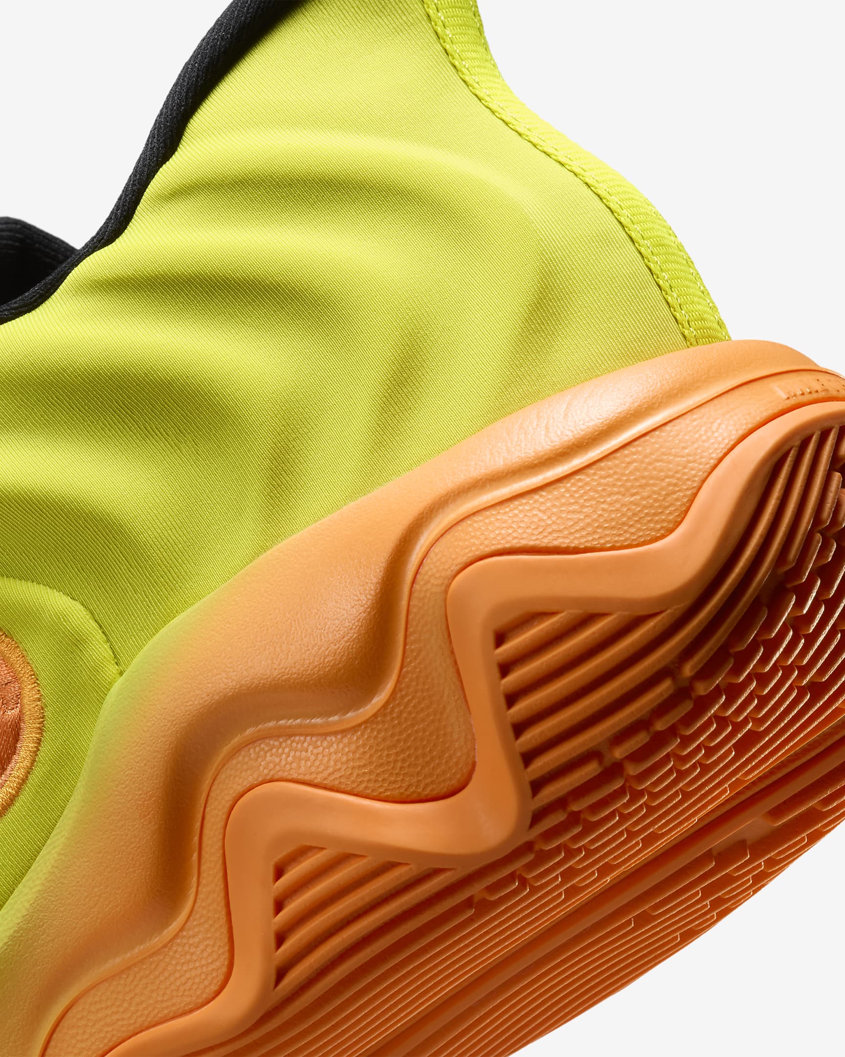 Giannis Immortality 4 'Halloween' EP Basketball Shoes. Nike ID