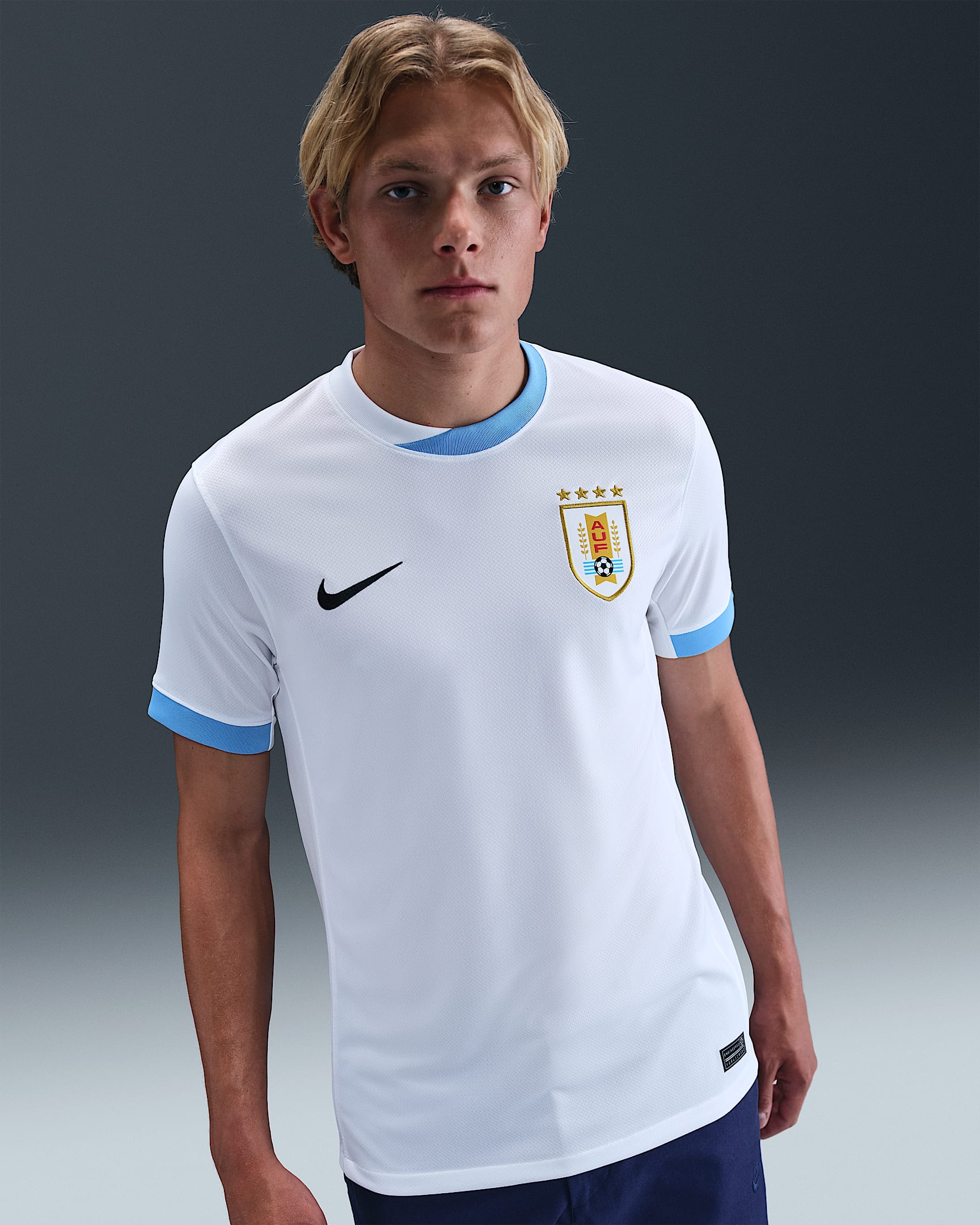เสื้อแข่งฟุตบอล Replica ผู้ชาย Nike Dri-FIT Uruguay 2024/25 Stadium Away (Men's Team) - ขาว/University Blue/ดำ