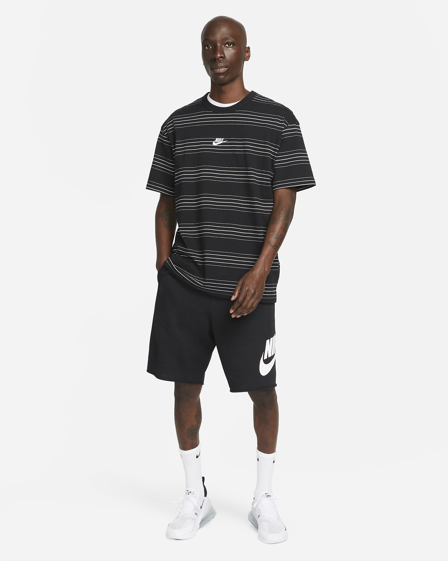 Calções em tecido moletão Nike Club Alumni para homem - Preto/Branco/Branco