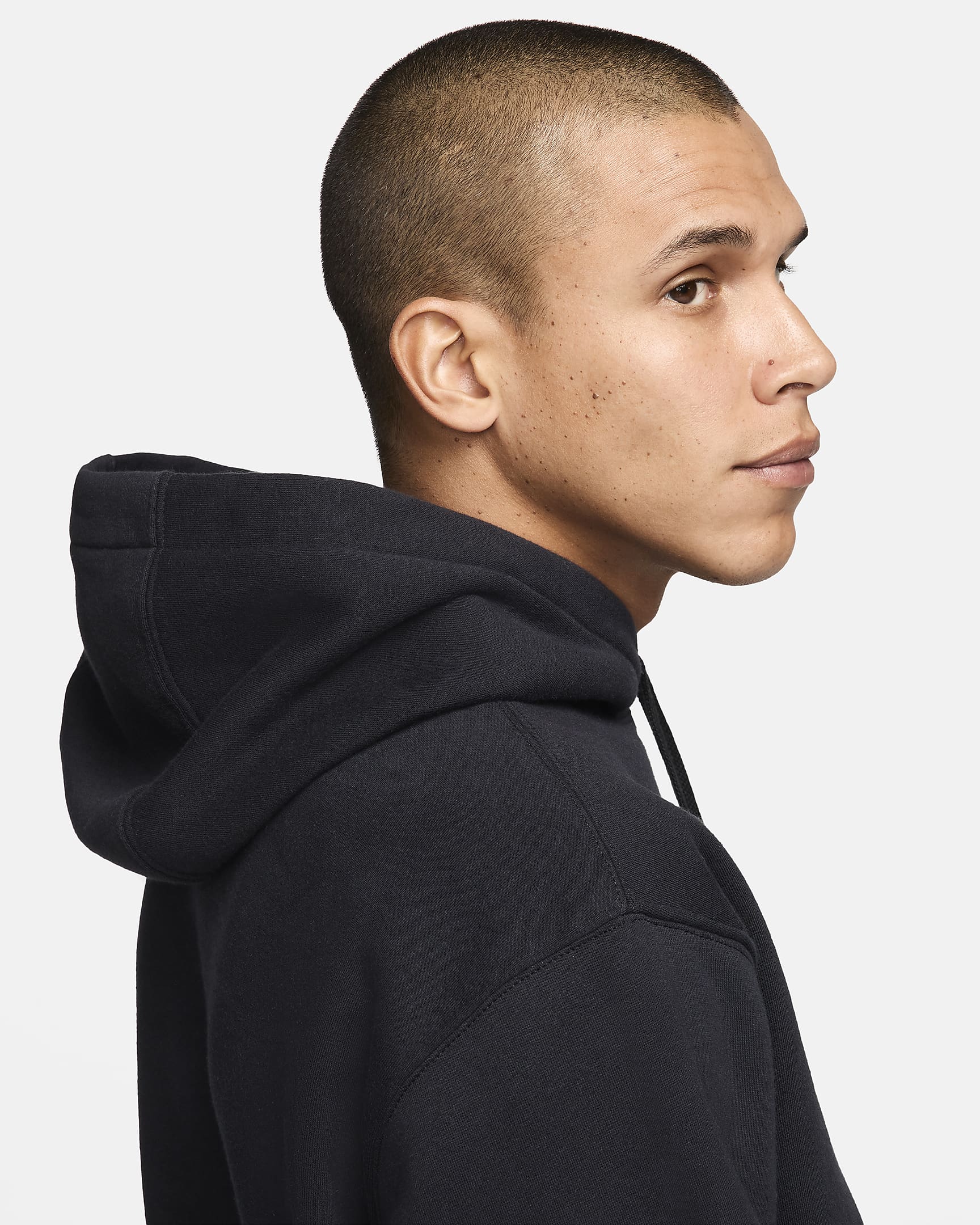 Nike Men's Volleyball Pullover Hoodie.
