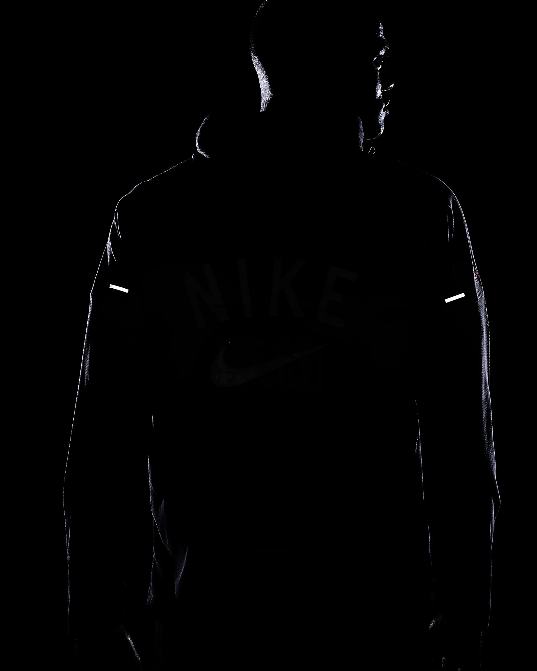 Nike Repel Windrunner Men's UV Running Jacket. Nike LU