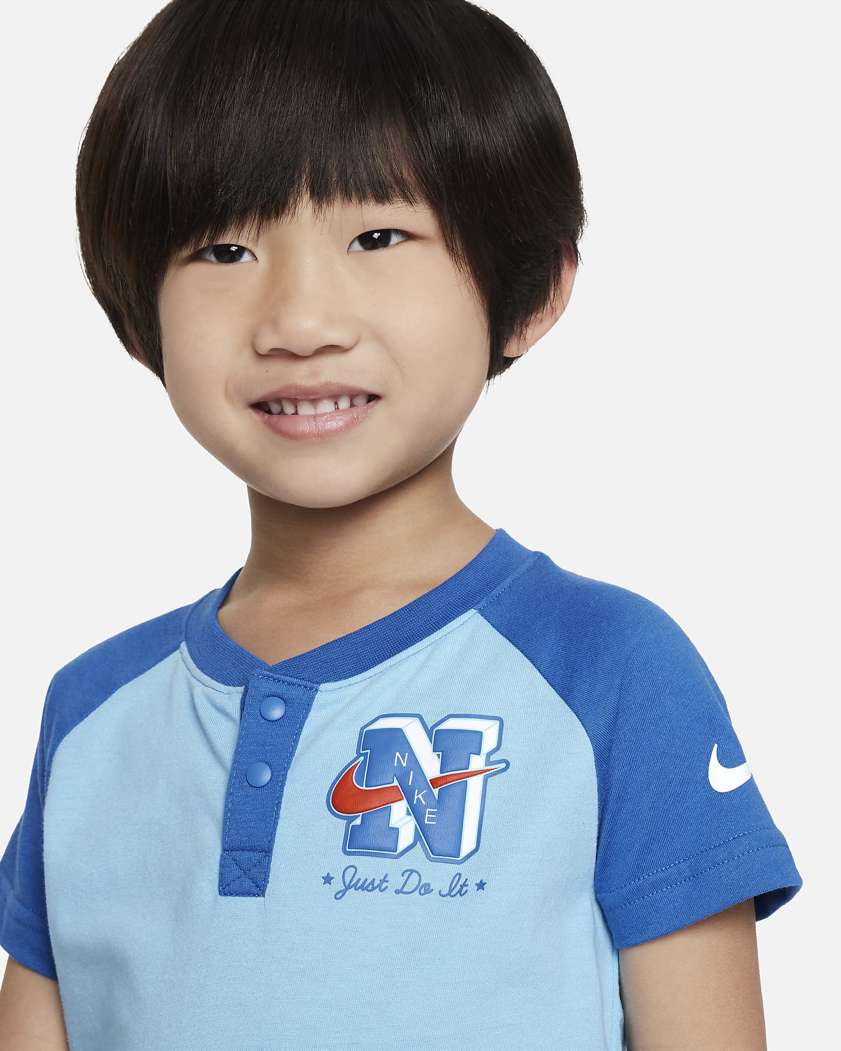 Nike Sportswear Next Gen Toddler 2Piece Shorts Set.