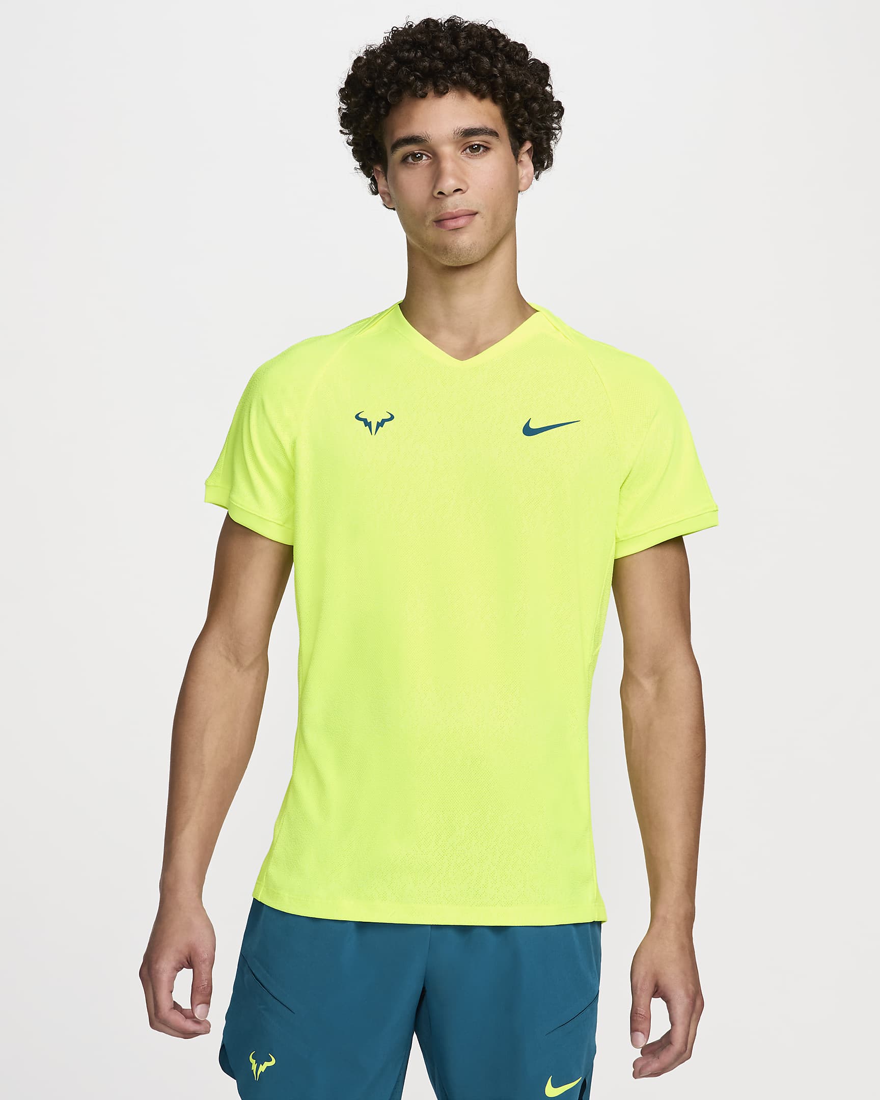 Playera de tenis de manga corta para hombre Dri-FIT ADV Rafa - Volt/Azul verdoso geoda