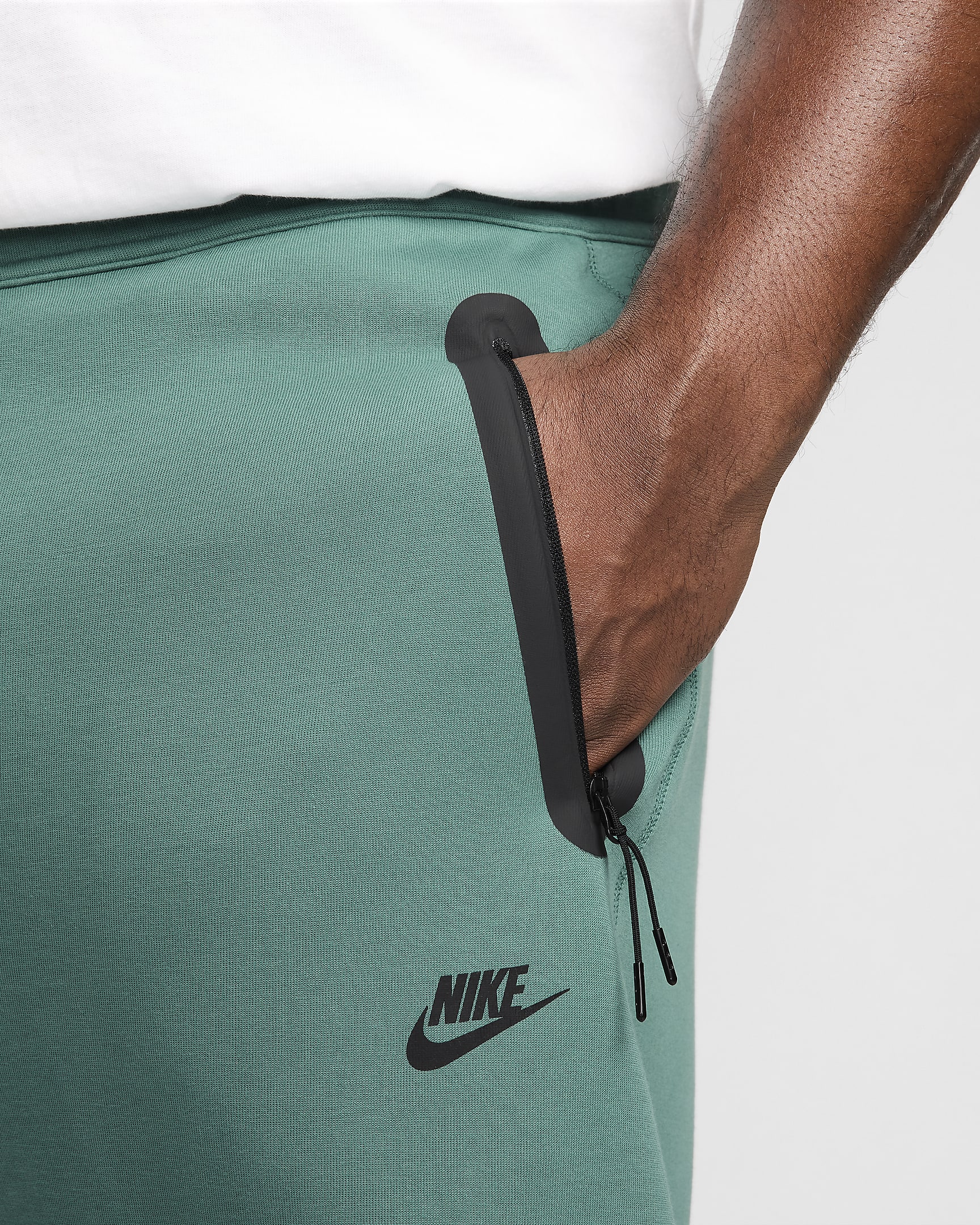 Nike Sportswear Tech Fleece Men's Open-Hem Sweatpants - Bicoastal/Black