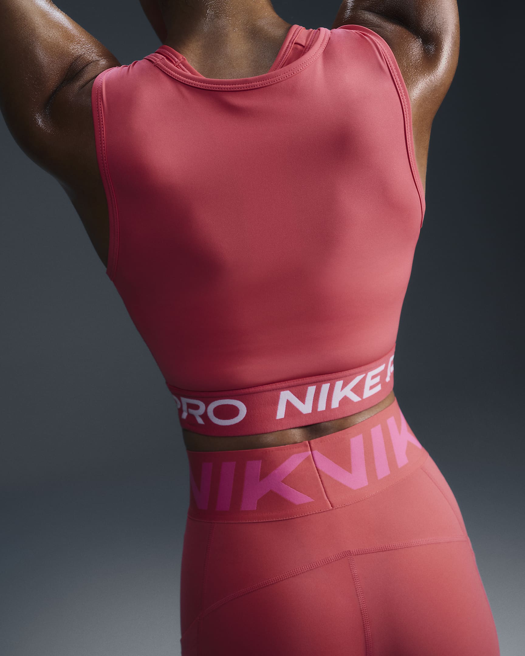 Nike Pro korte tanktop met Dri-FIT voor dames - Aster Pink/Pinksicle/Wit