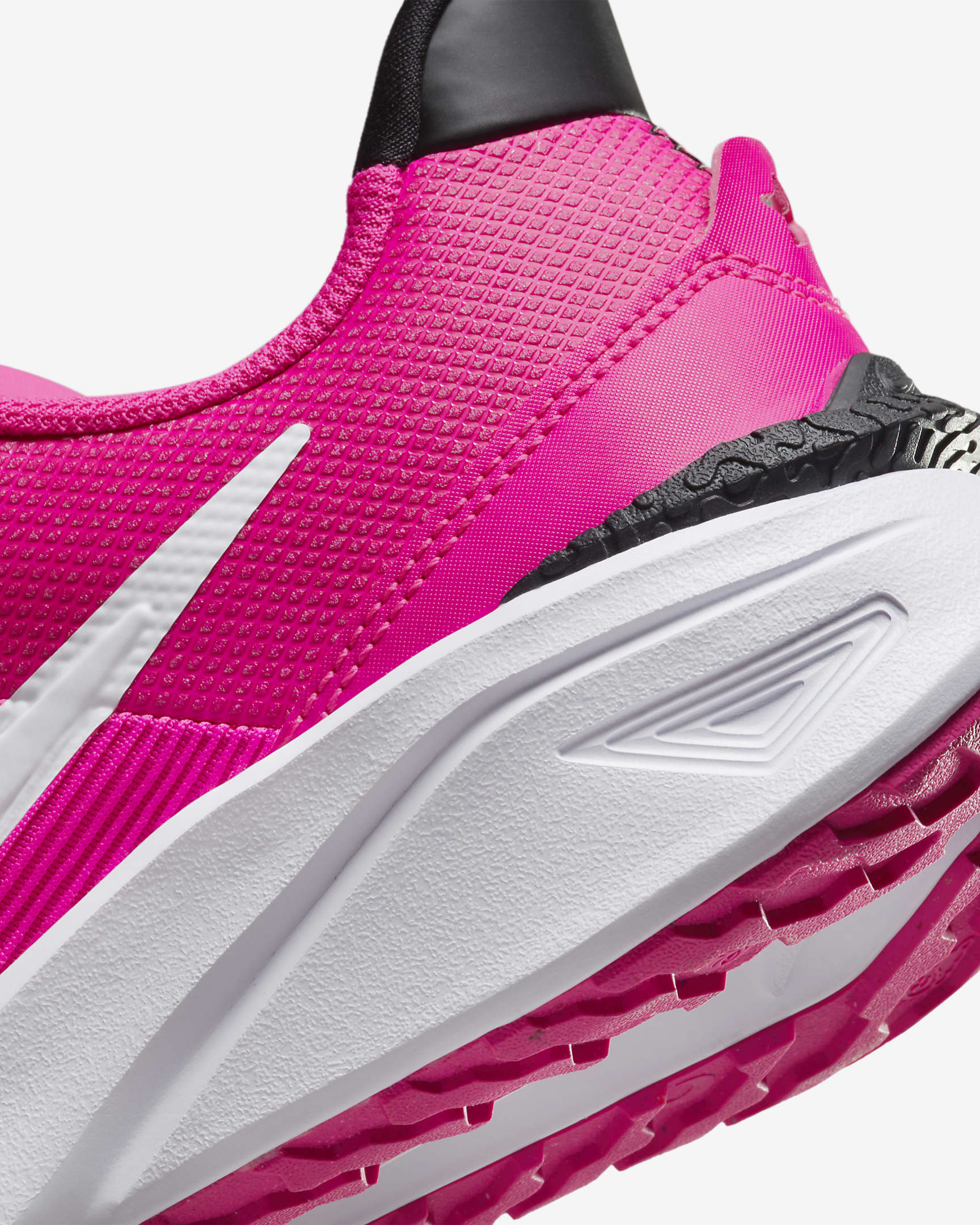 Nike Star Runner 4 Older Kids' Road Running Shoes. Nike UK