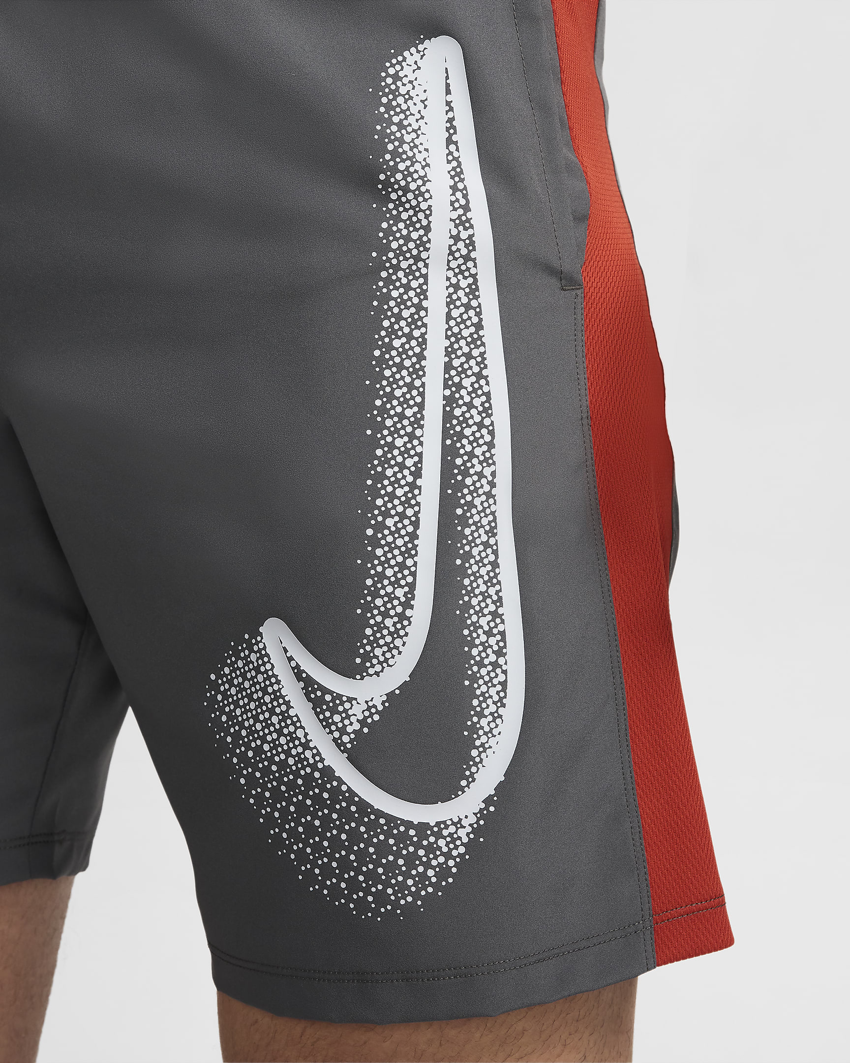 Shorts de fútbol para hombre Nike Academy - Gris hierro/Rojo dragón/Platino puro