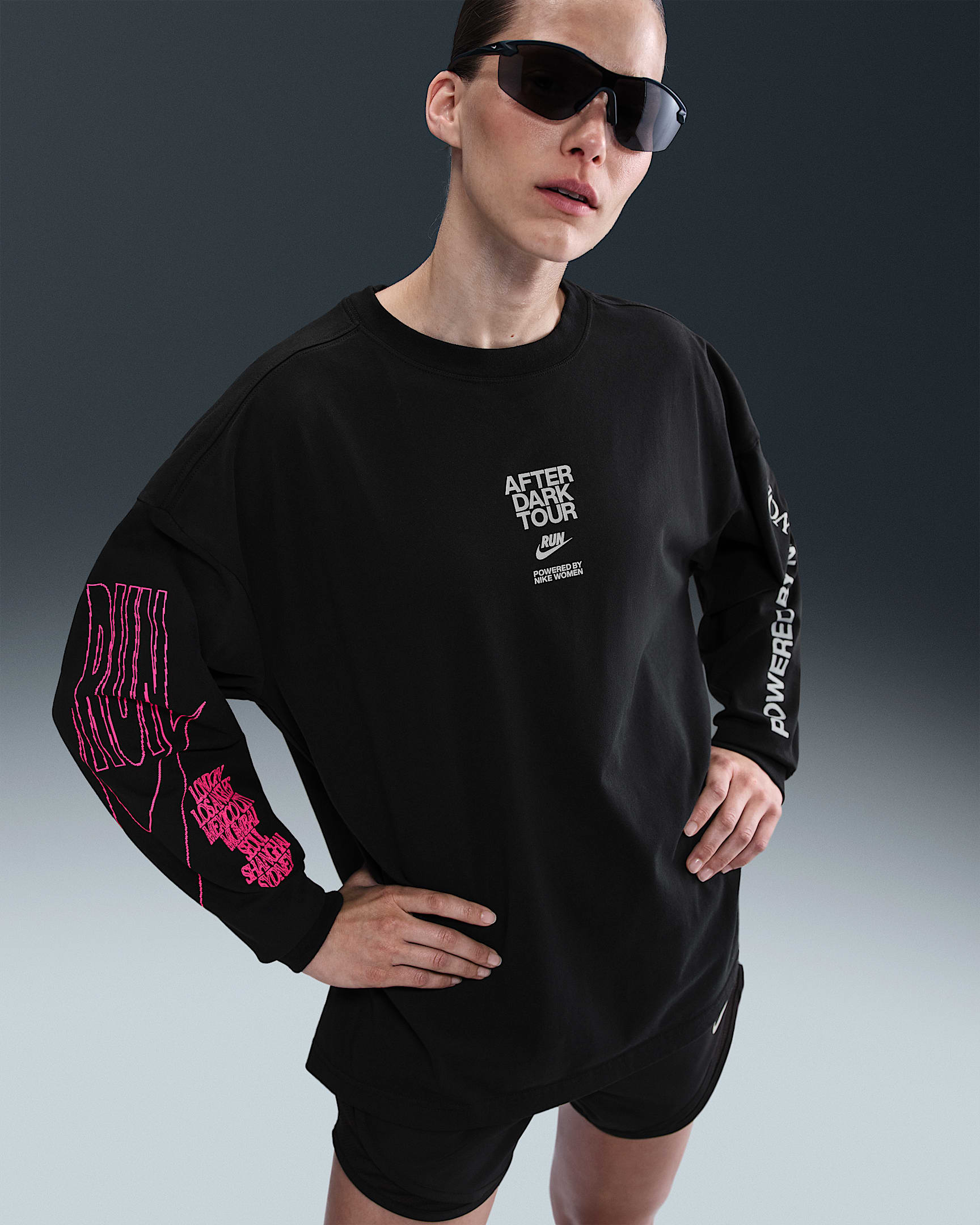 Nike Women's Oversized Long-Sleeve Graphic T-Shirt - Black