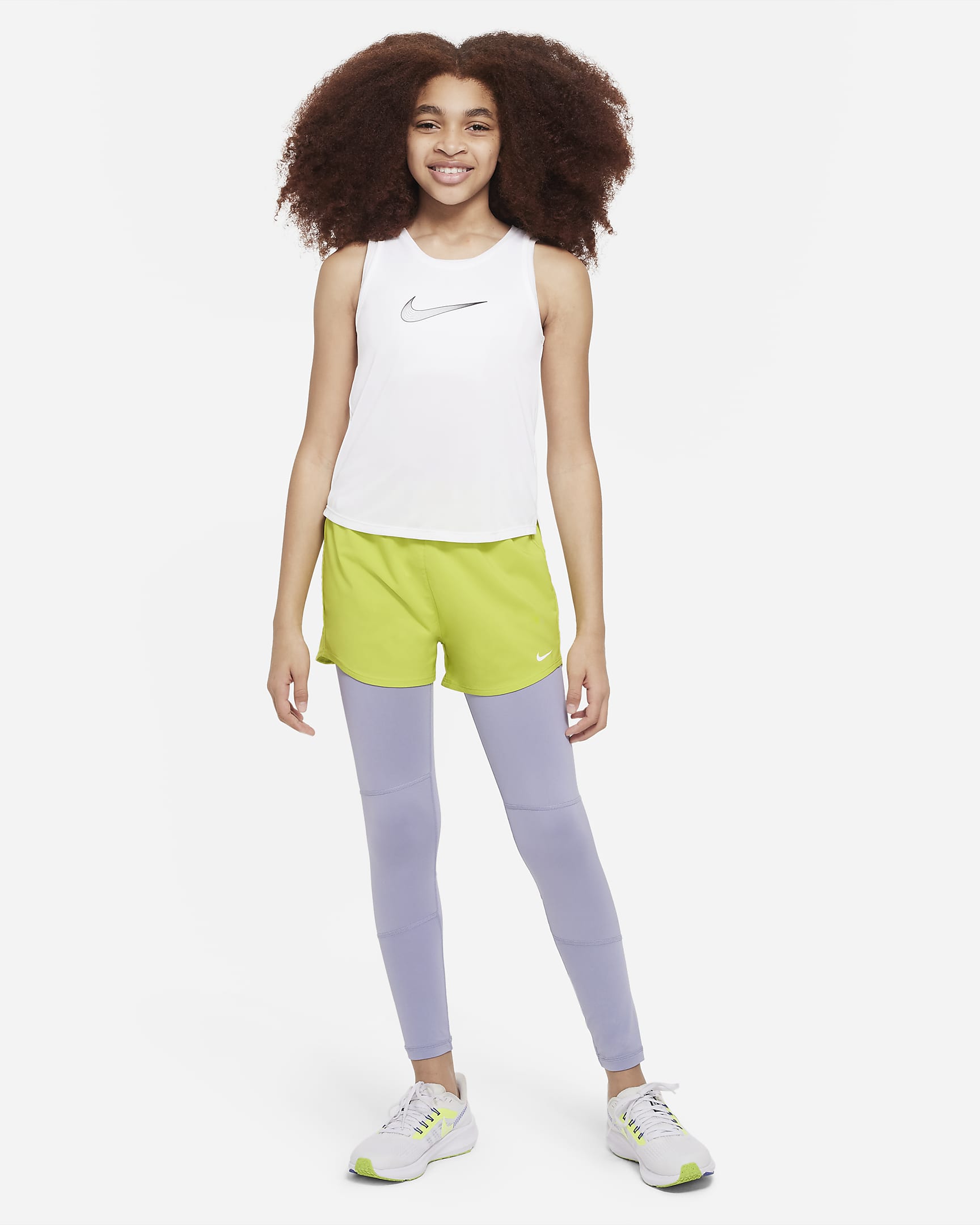 Nike Pro Dri-FIT Older Kids' (Girls') Leggings. Nike IE