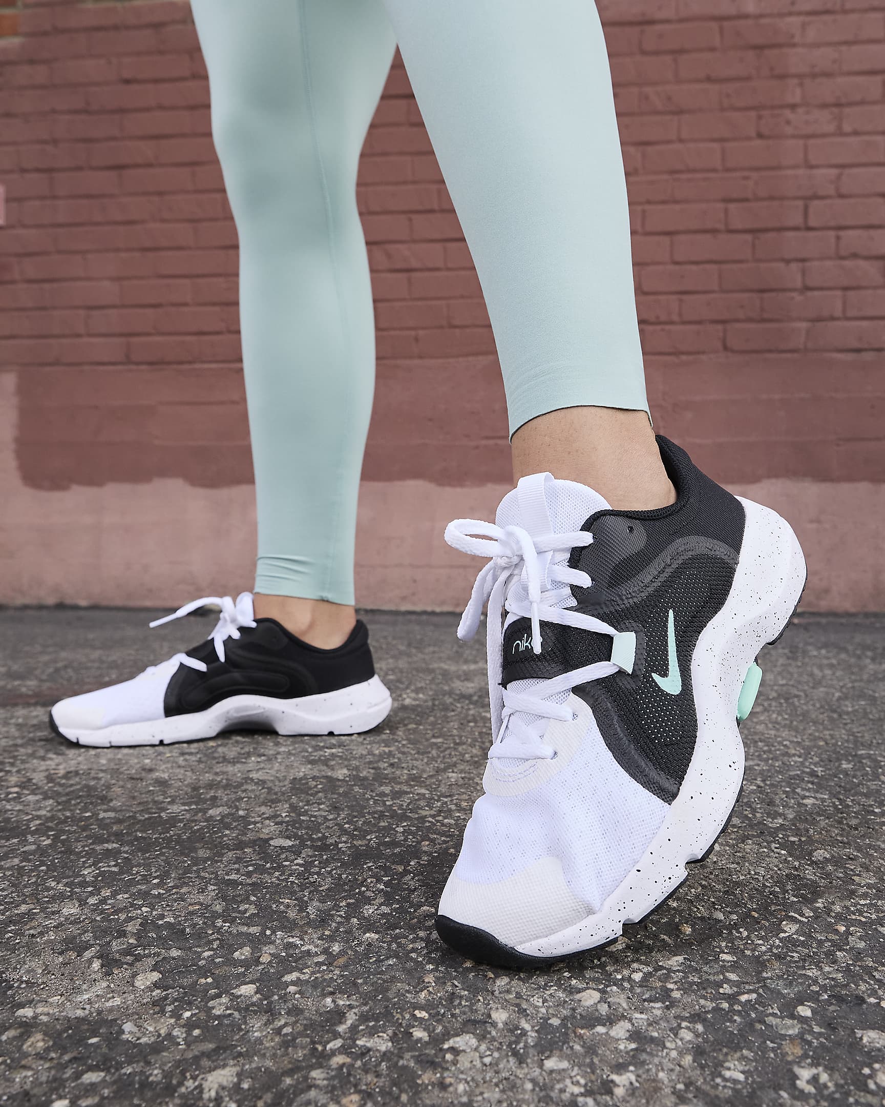 workout nike shoes for women