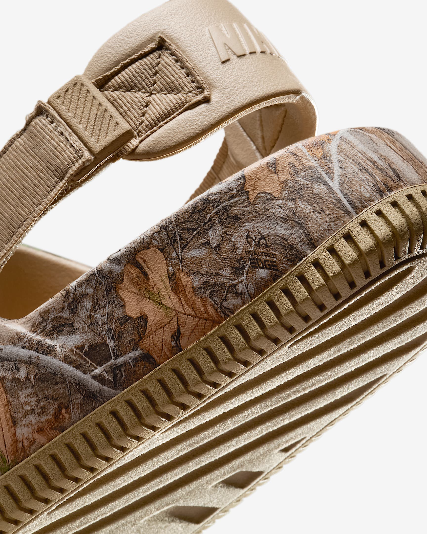 Nike Calm RealTree Men's Shoes - Khaki/Khaki/Khaki