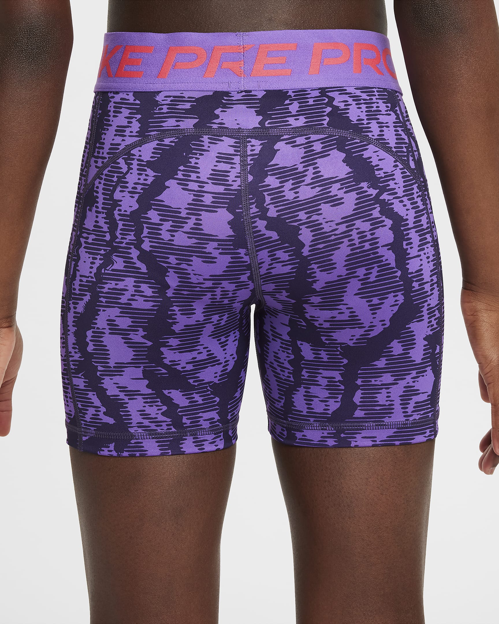 Nike Pro Dri-FIT 8 cm-es rövidnadrág lányoknak - Dark Raisin/Black Raspberry/Aster Pink