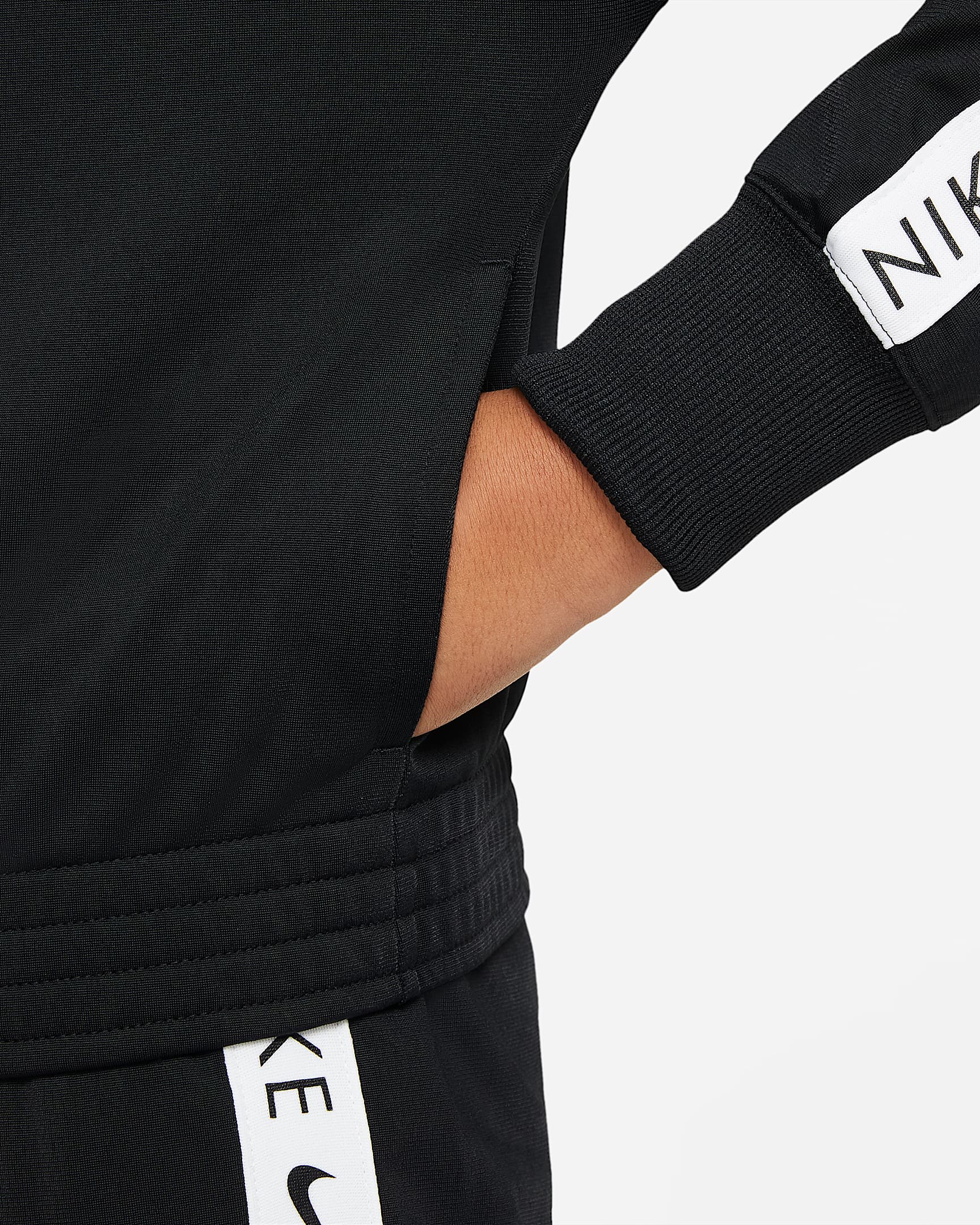 Nike Sportswear Older Kids' Tracksuit. Nike AU