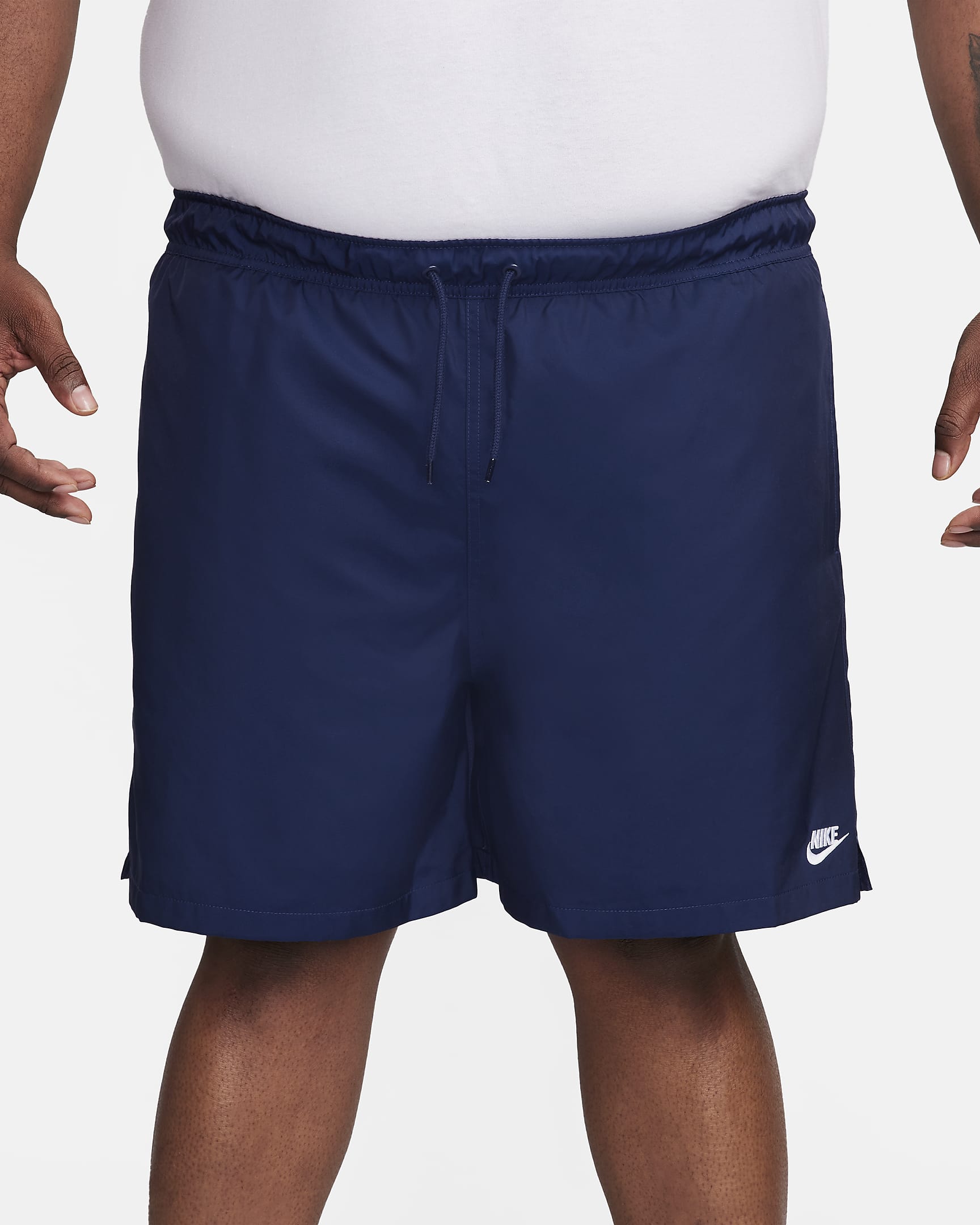 Nike Club Men's Woven Flow Shorts - Midnight Navy/White