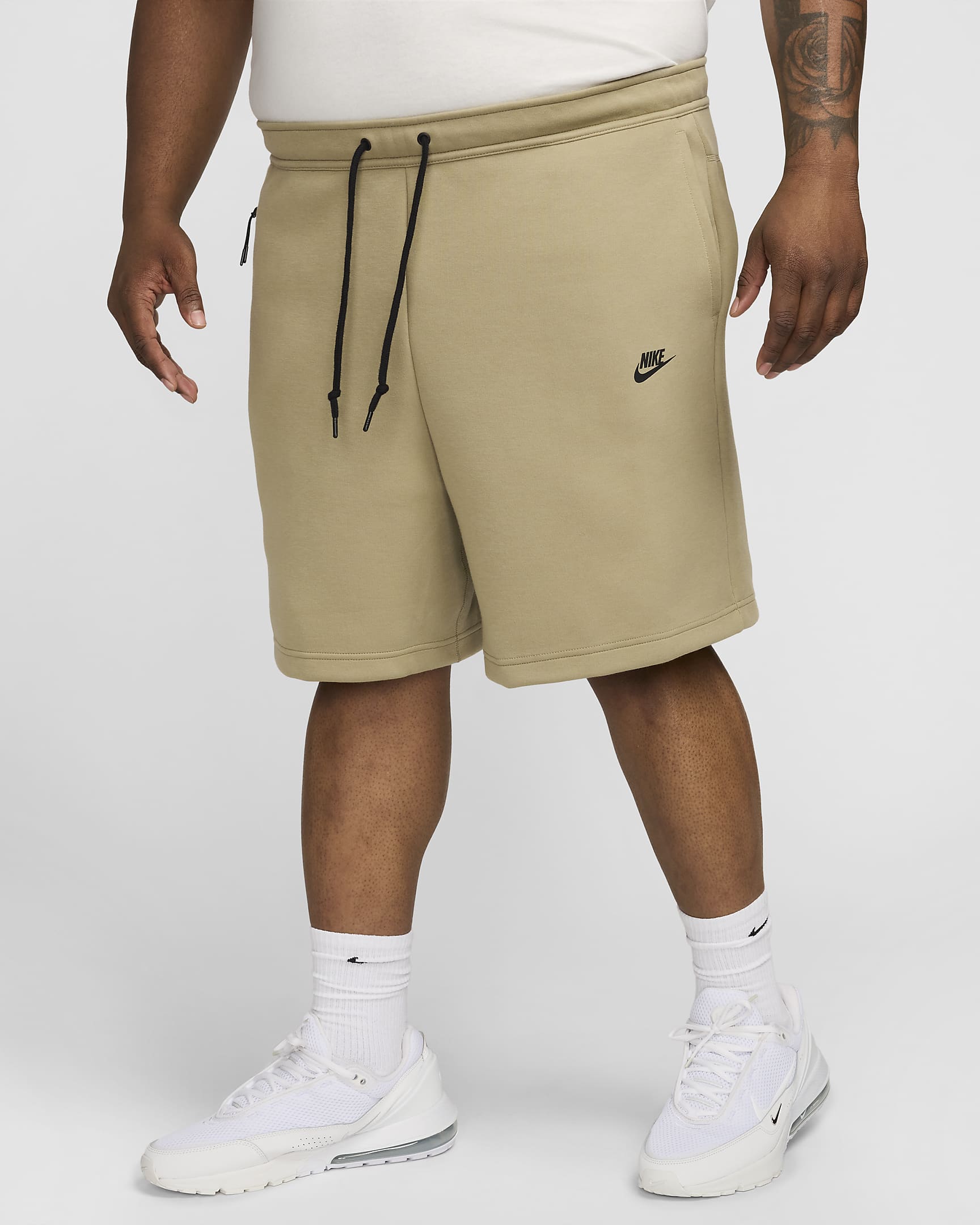 Short Nike Sportswear Tech Fleece pour homme - Neutral Olive/Noir