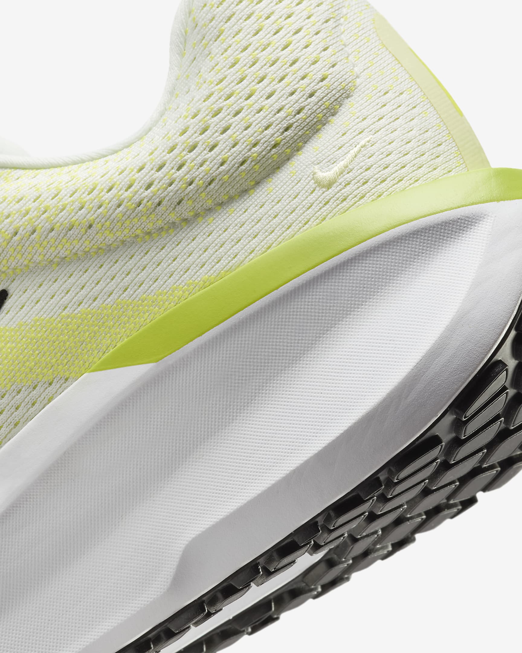 Nike Winflo 11 férfi országúti futócipő - Sail/Cyber/Life Lime/Fekete