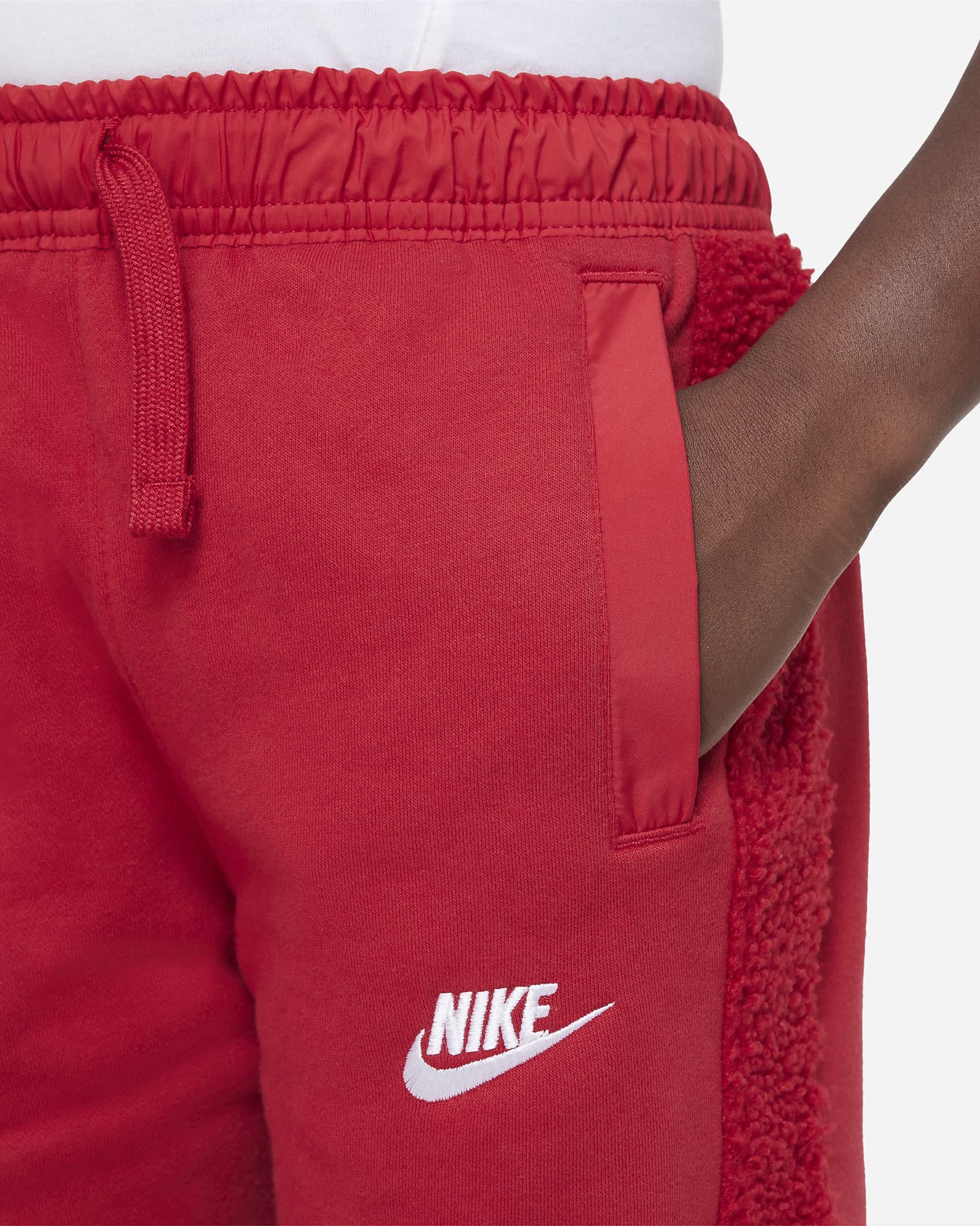 Nike Sportswear Club Fleece Big Kids' (Boys') Winterized Pants. Nike.com