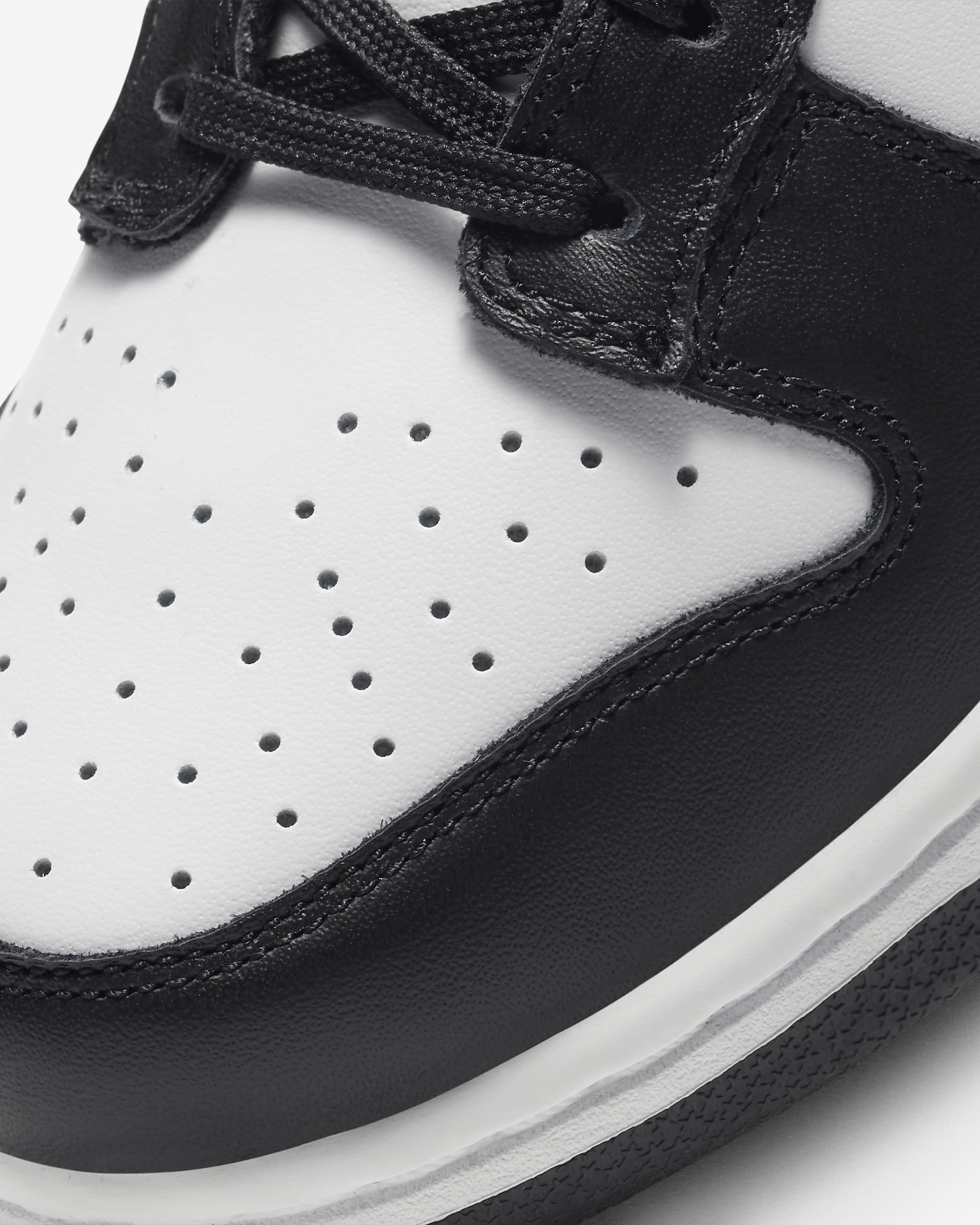 Nike Dunk Low Women's Shoes - White/White/Black