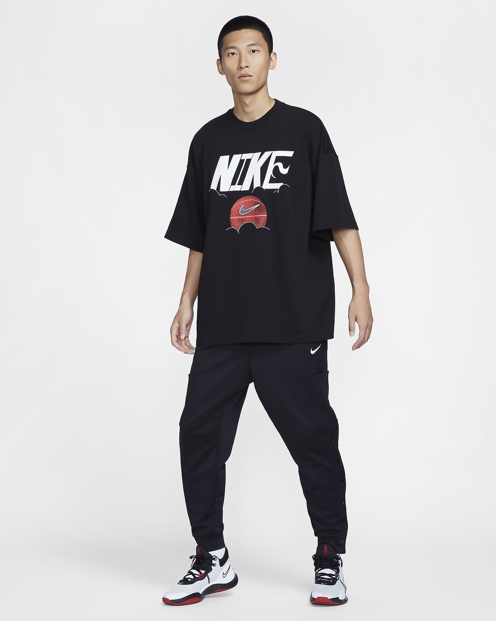 Nike 男款籃球 T 恤 - 黑色