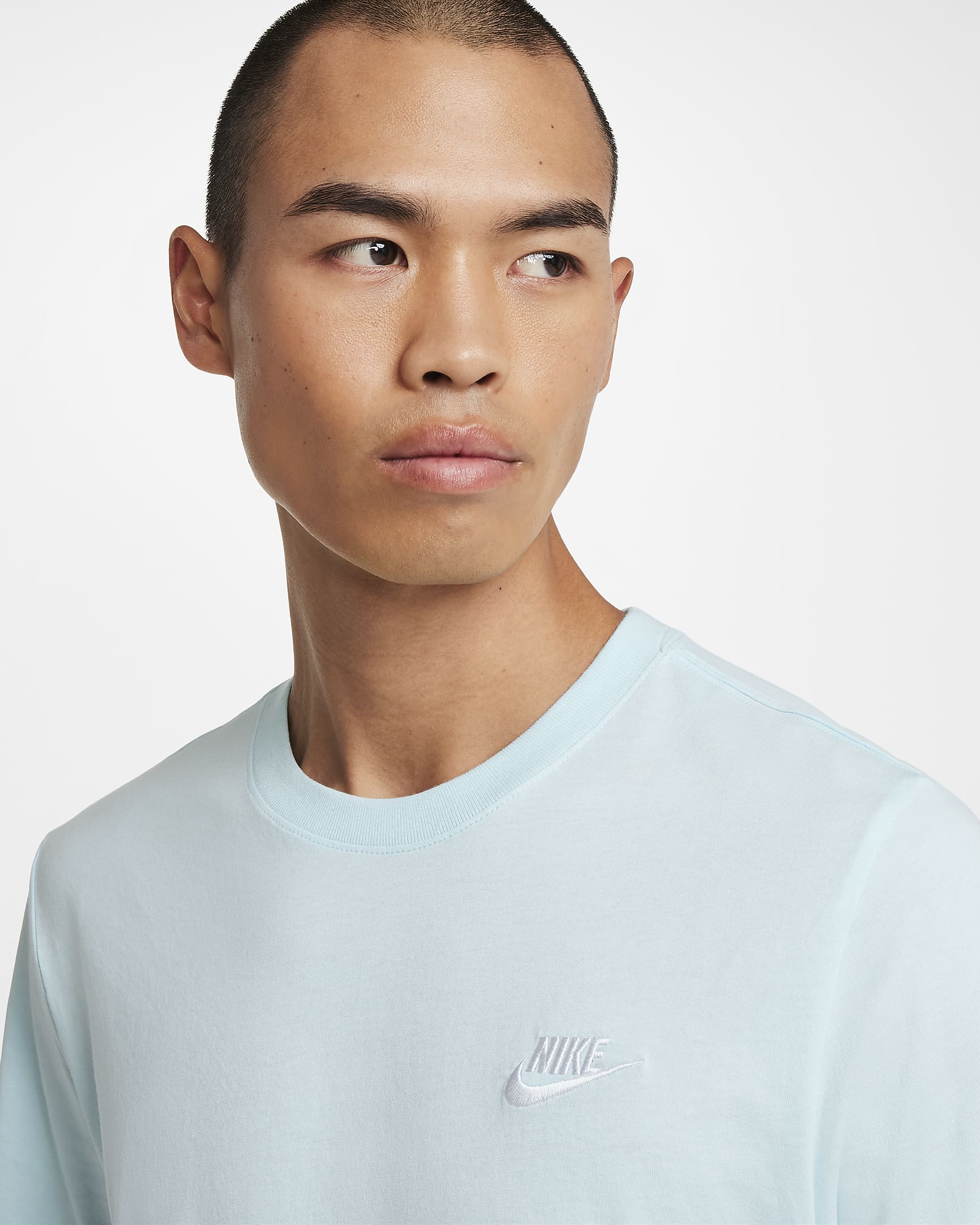 T-shirt Nike Sportswear Club pour Homme - Glacier Blue