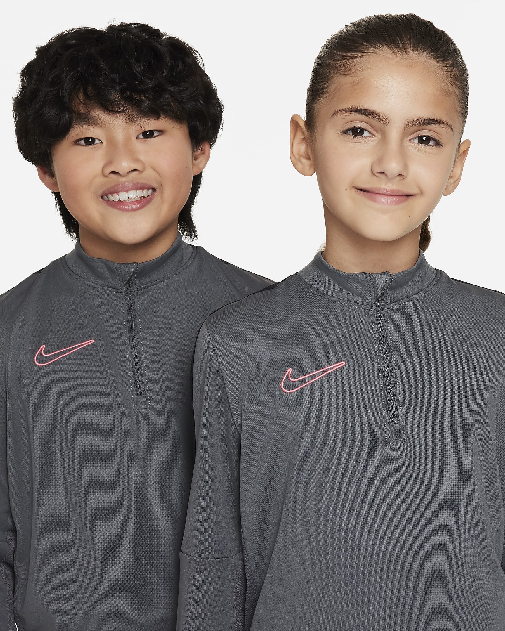 เสื้อฝึกซ้อมฟุตบอลเด็กโต Nike Dri-FIT Academy23 - Iron Grey/ดำ/Sunset Pulse