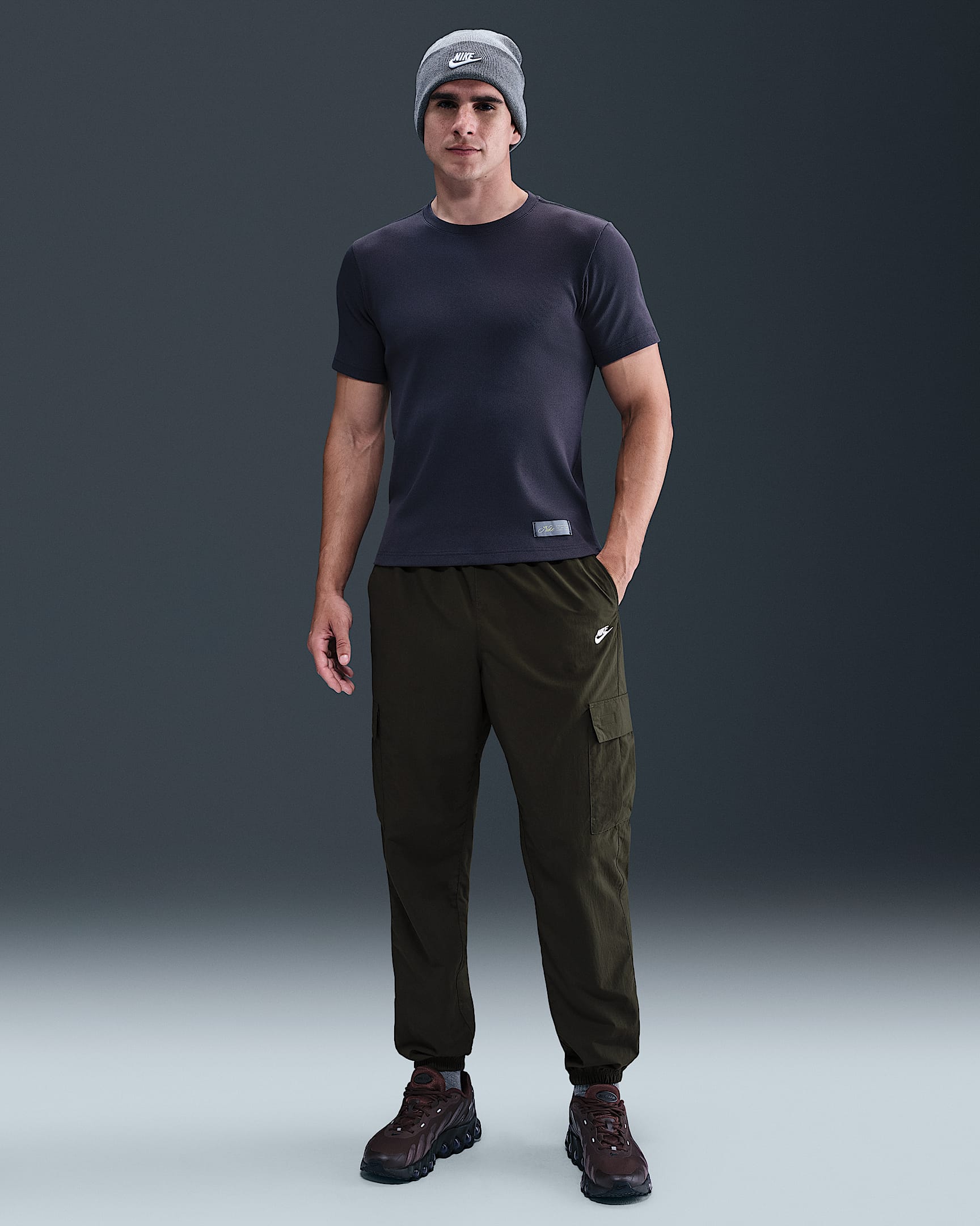 Nike Club Men's Woven Cargo Trousers - Sequoia/White