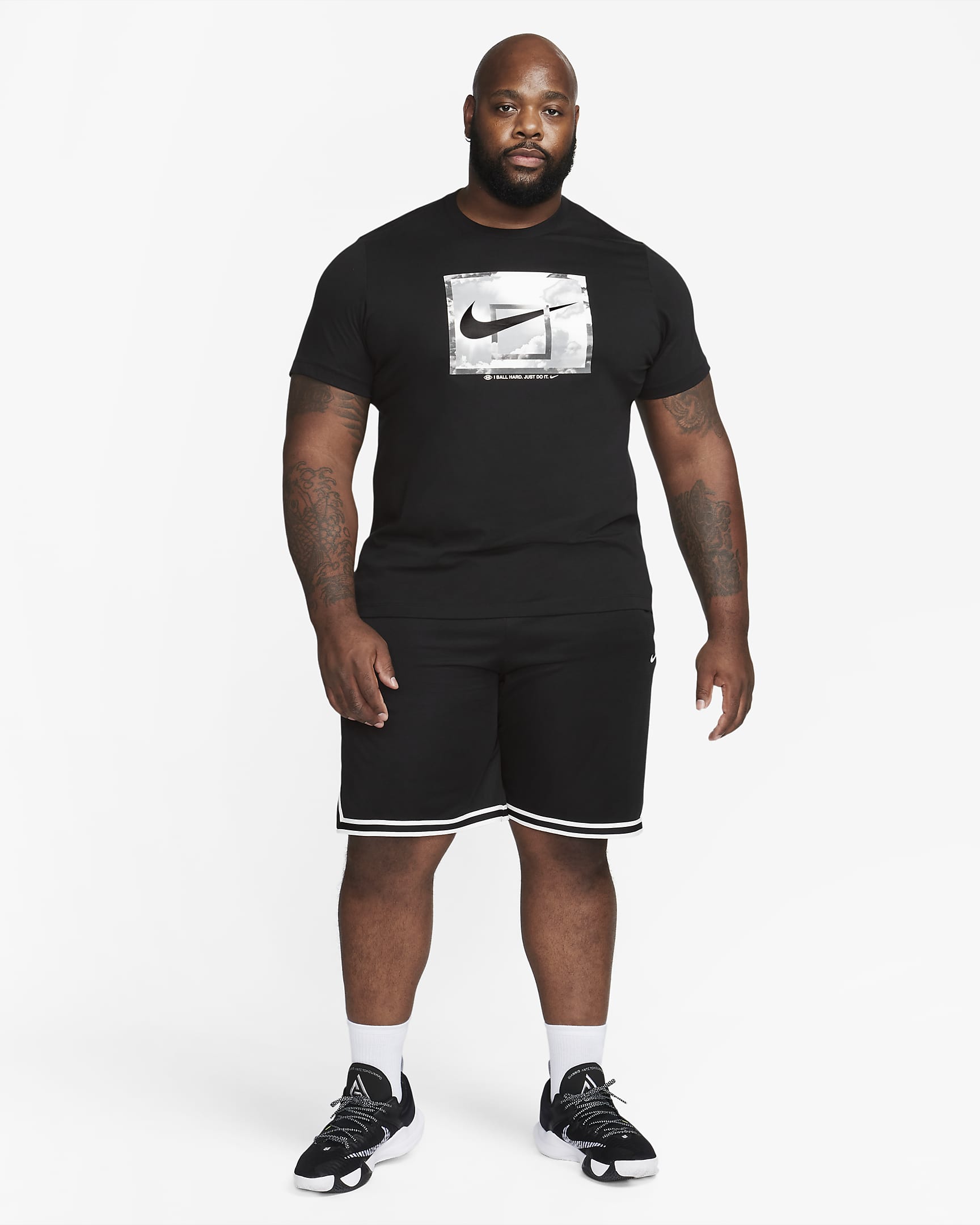 Nike Men's Basketball T-Shirt. Nike ZA