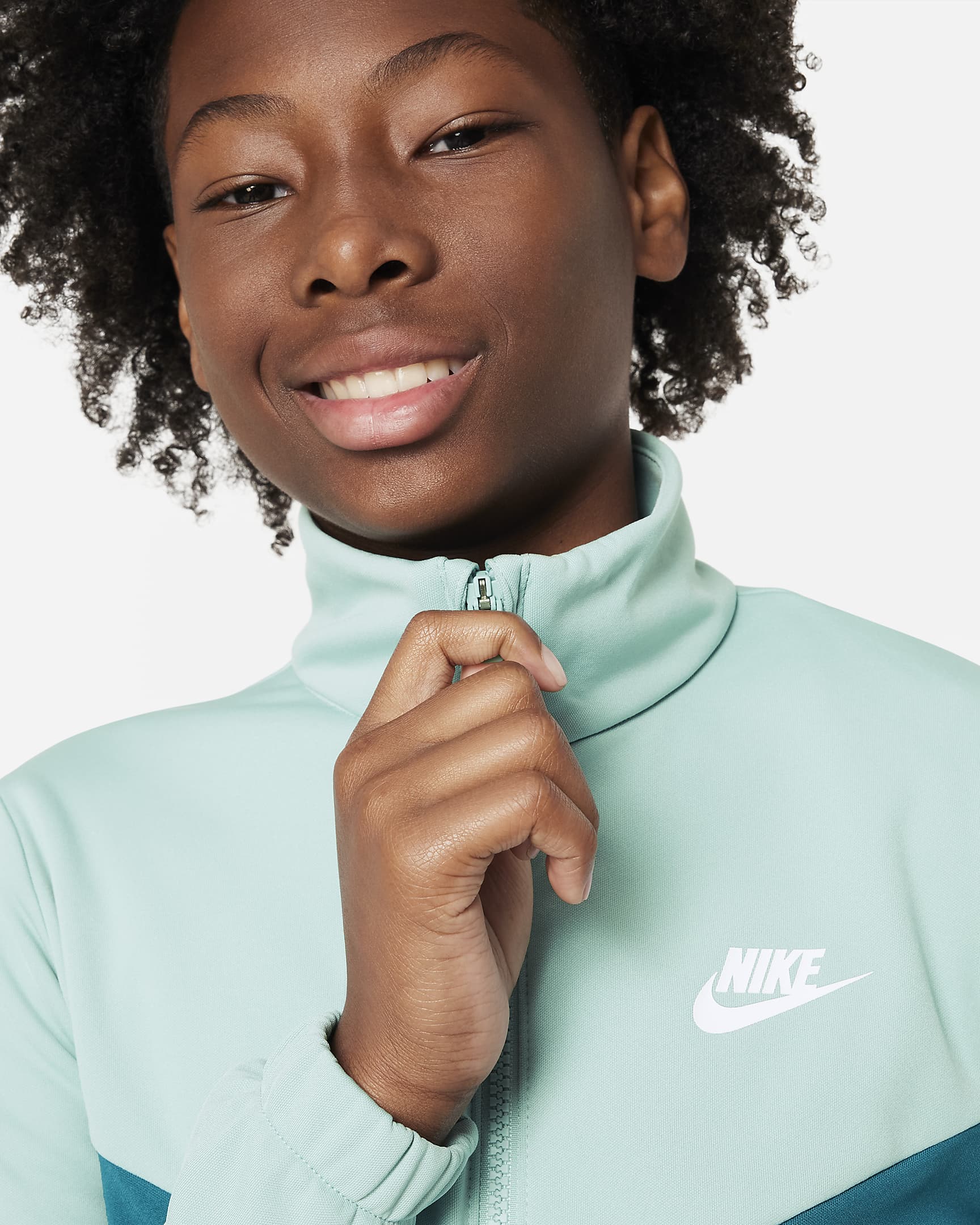 Nike Sportswear Older Kids' Tracksuit. Nike SG