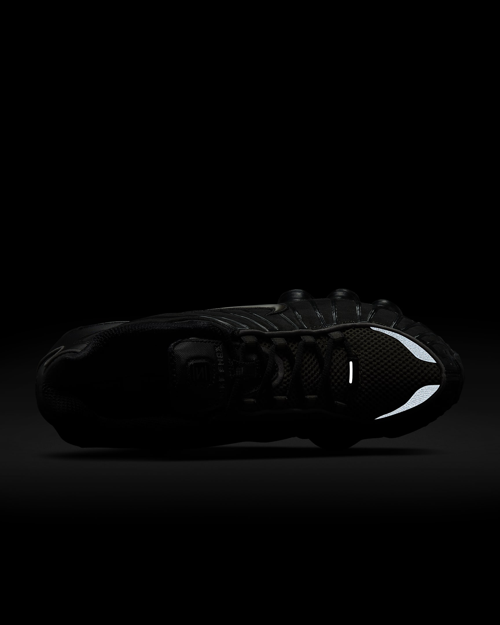 Nike Shox TL Men's Shoes. Nike BG