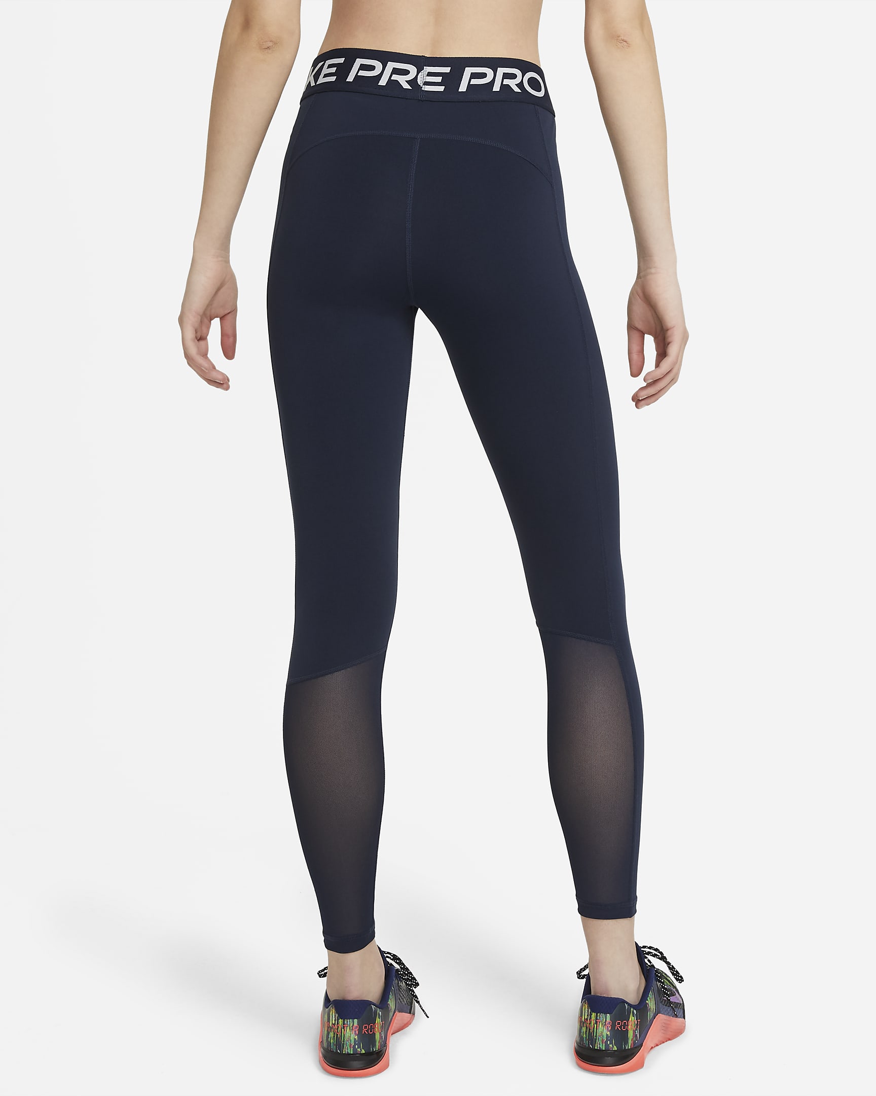 Nike Pro-leggings med mesh-paneler og mellemhøj talje til kvinder - Obsidian/hvid