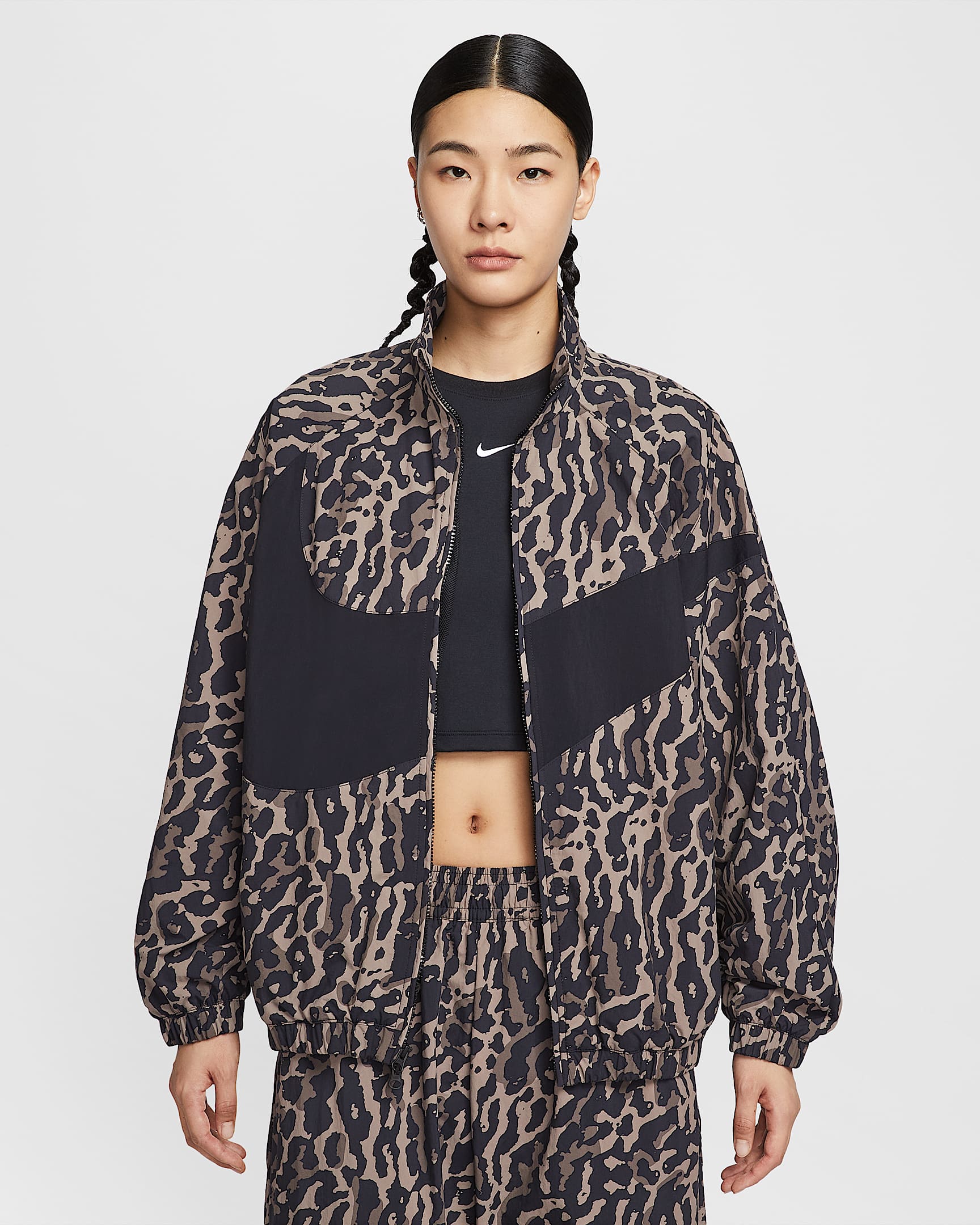 Nike Sportswear Women's Woven Printed Jacket - Black/Black