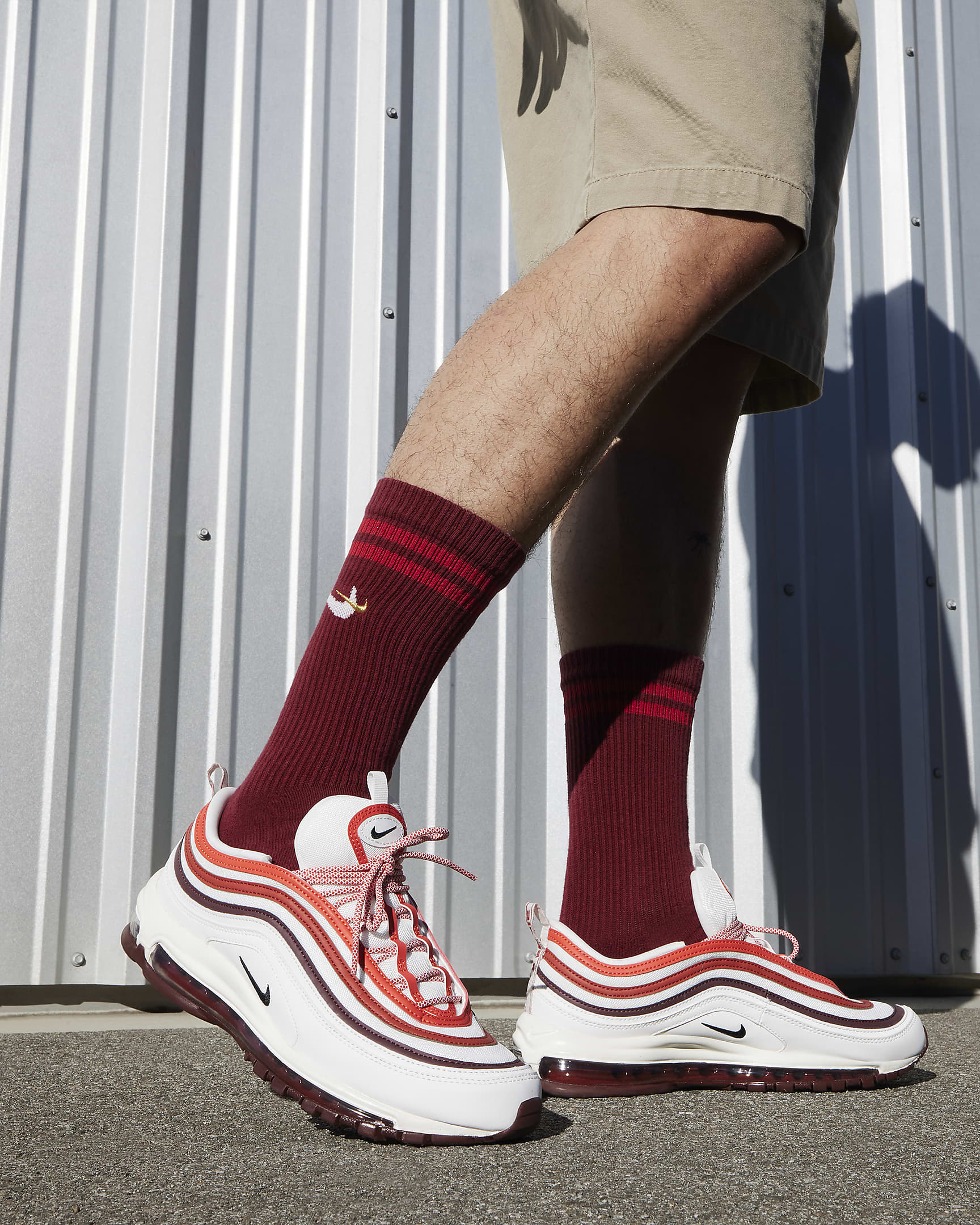 Calzado para hombre Nike Air Max 97 - Blanco cumbre/Rojo team oscuro/Rojo dragón/Negro