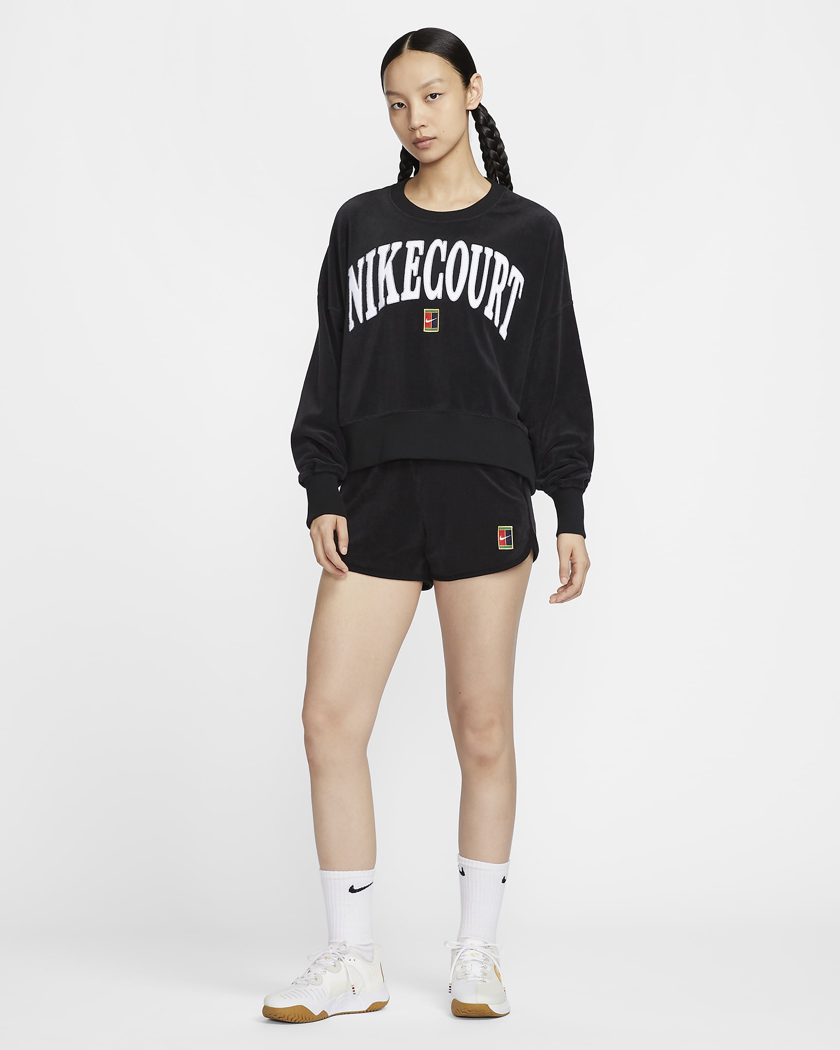 NikeCourt Heritage Women's Over-Oversized Crew-Neck Graphic Tennis Sweatshirt - Black/Black/Flat Pewter/White