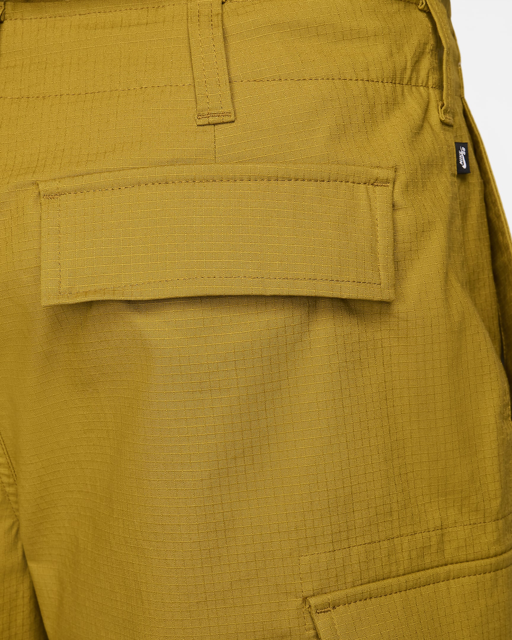 Nike SB Kearny Men's Cargo Skate Shorts. Nike CA