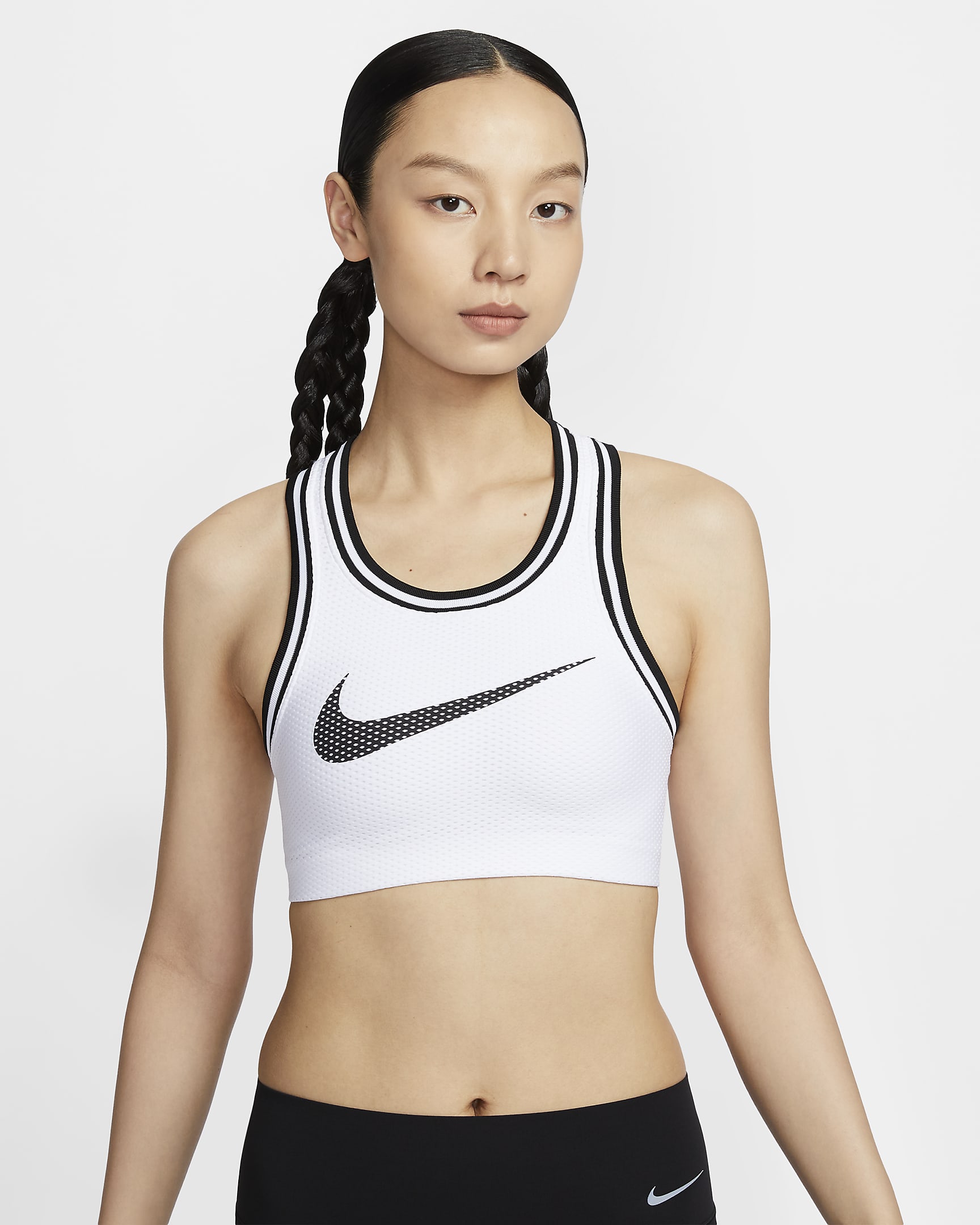 Nike 女款輕度支撐型襯墊平織運動內衣 - 白色/黑色