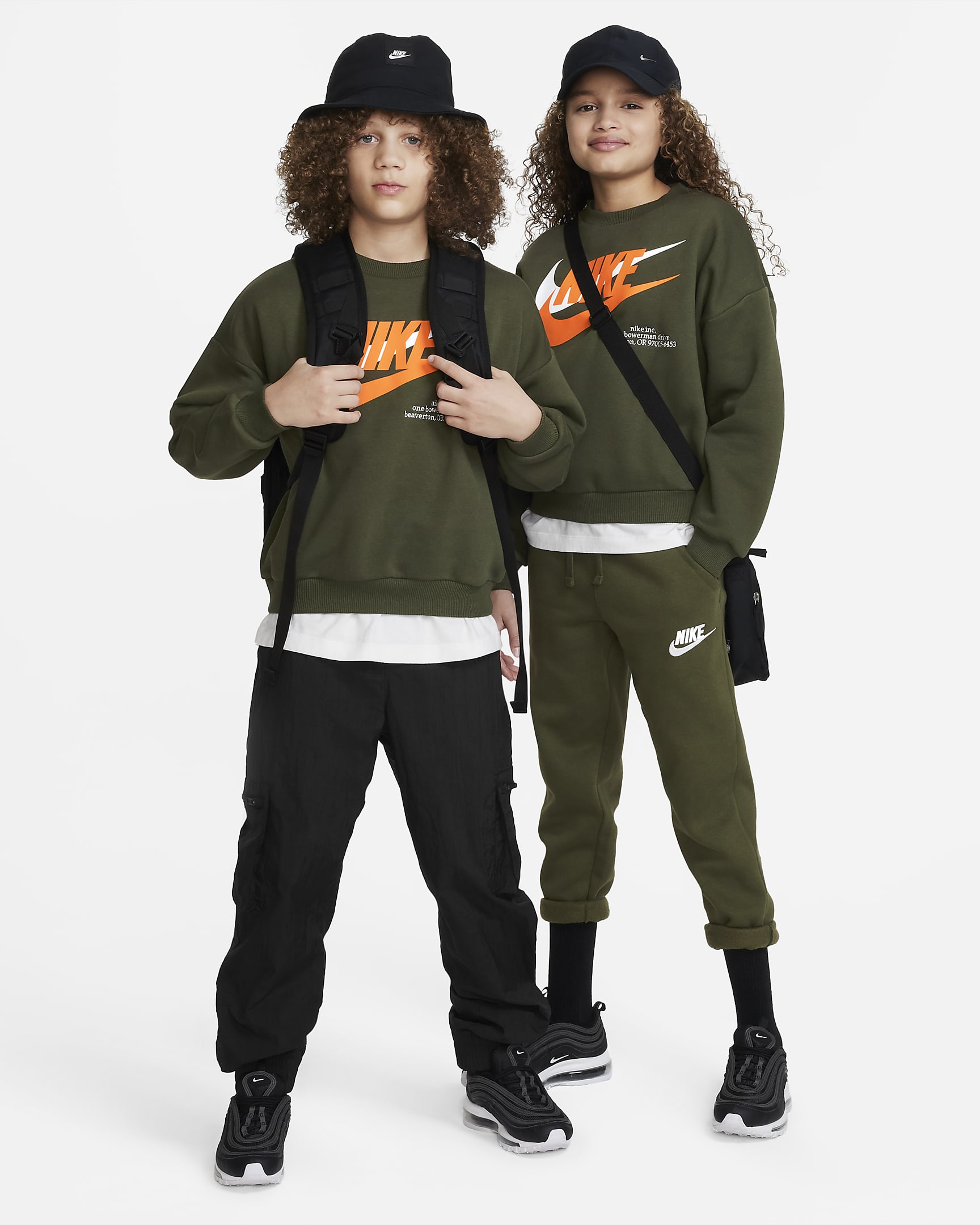 Nike Sportswear Icon Fleece Big Kids' Oversized Sweatshirt.