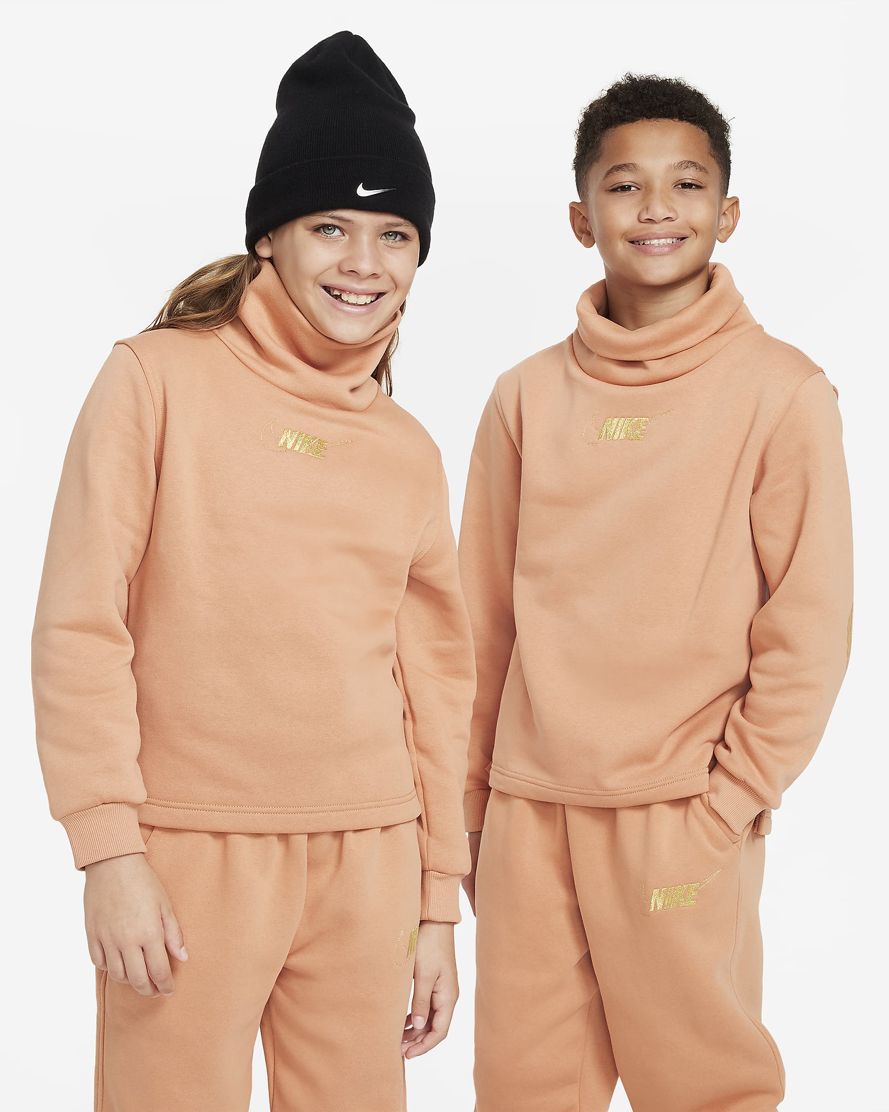 Sudadera de manga larga de cuello de embudo para niñas talla grande Nike Sportswear Club Fleece - Marrón ámbar/Oro metalizado
