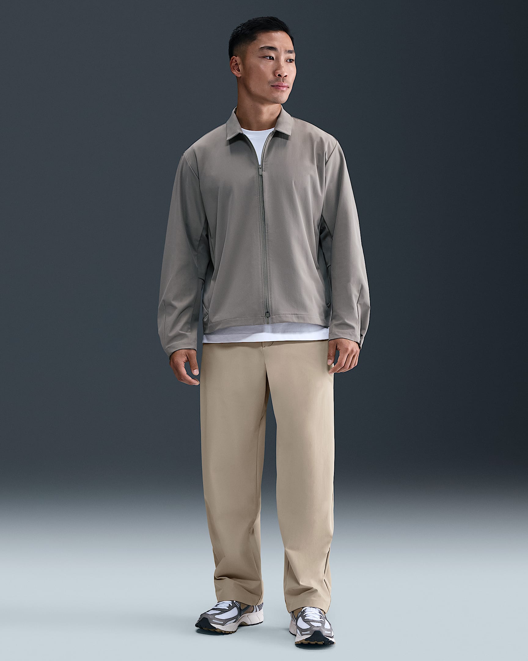 Nike 24.7 PerfectStretch Men's Dri-FIT Loose-Fit Chino Trousers - Desert Khaki/Khaki