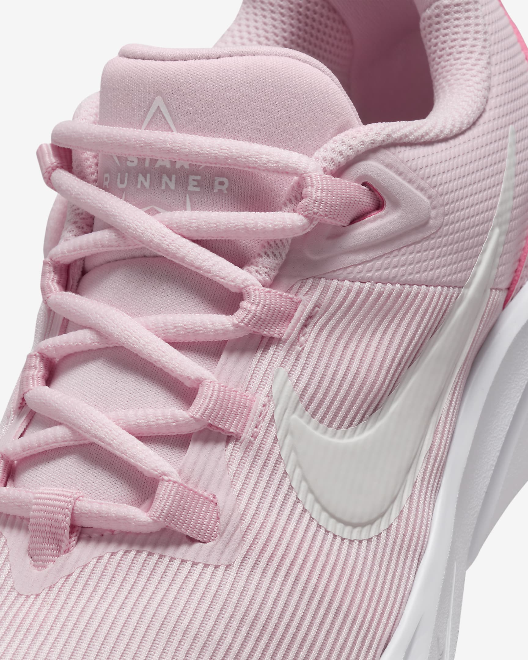 รองเท้าวิ่งโร้ดรันนิ่งเด็กโต Nike Star Runner 4 - Pink Foam/ขาว/Summit White